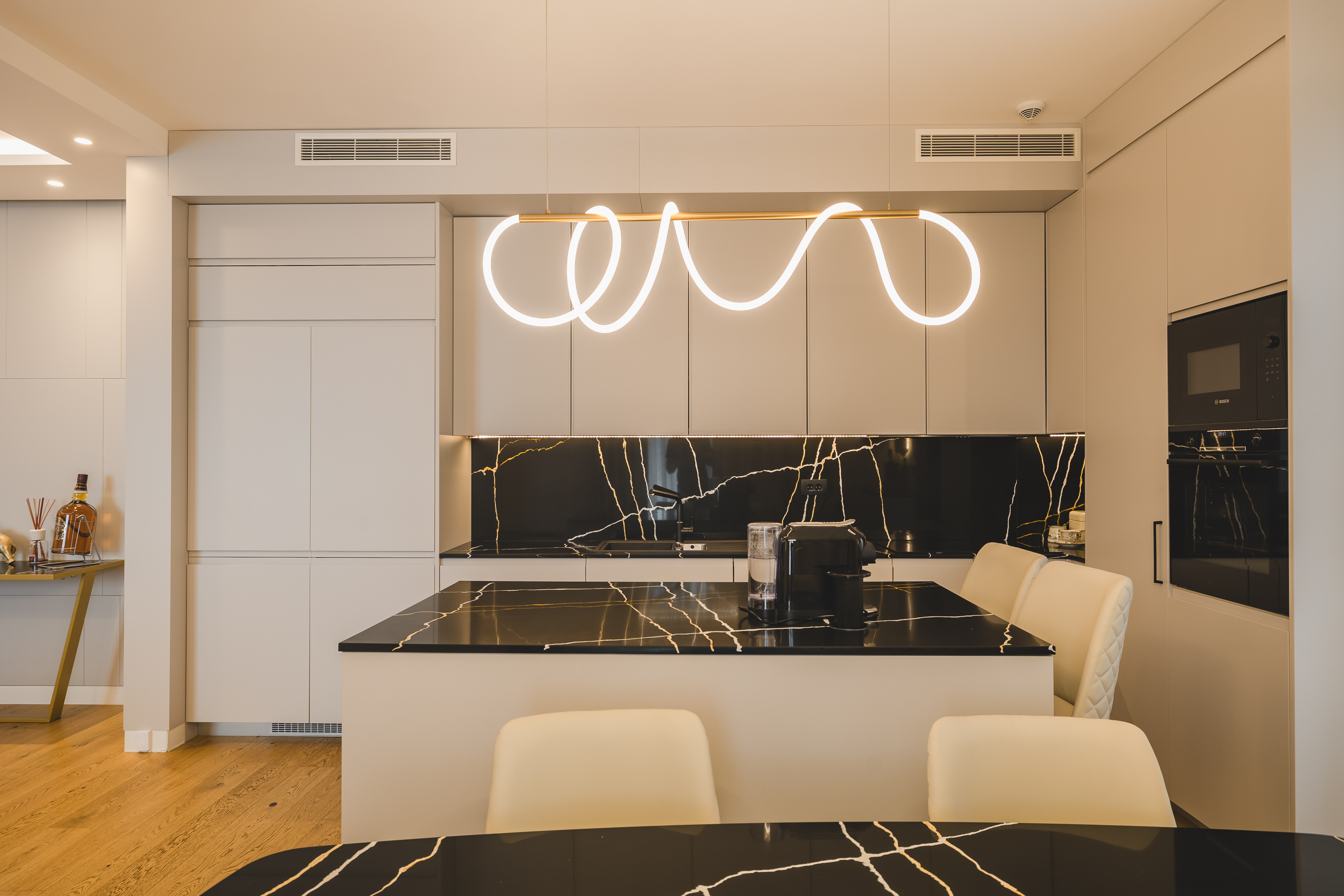 3 Bedroom Apartment/Flat's Image 16