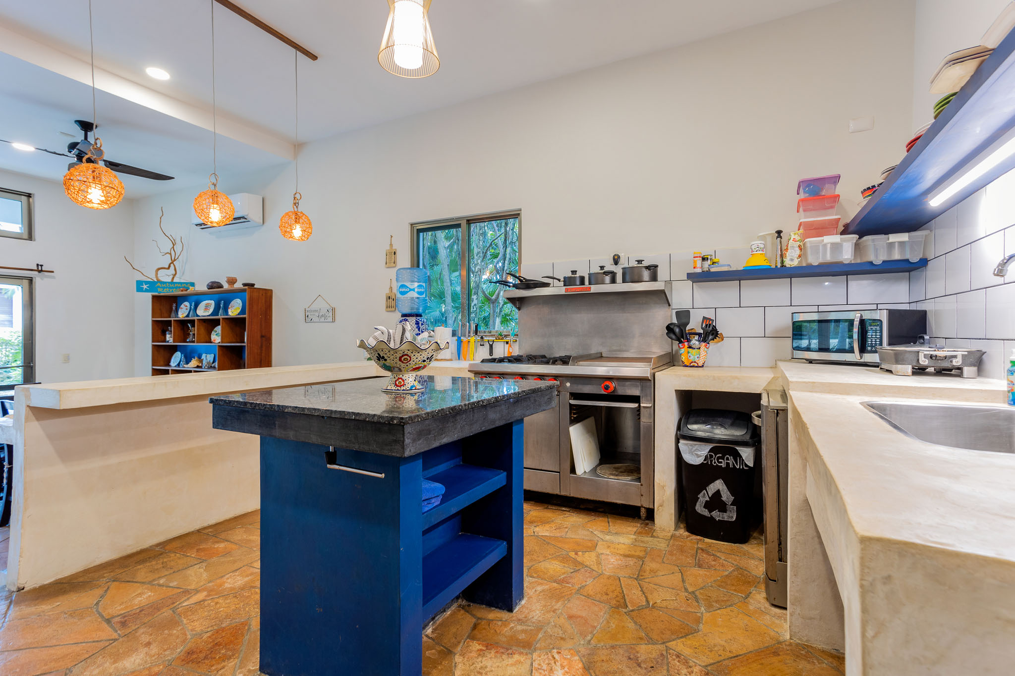 3 Bedroom Single Family Home/House's Image 6
