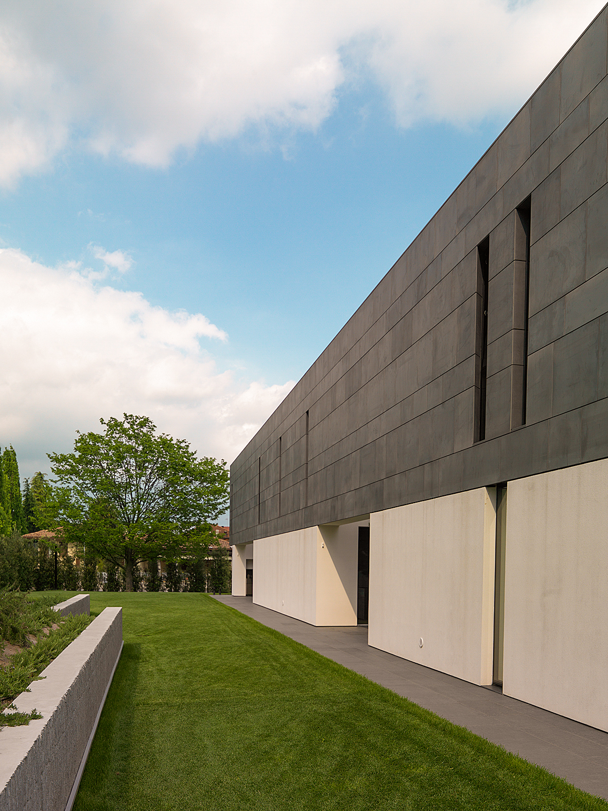 5 Bedroom Villa/Townhouse's Image 25