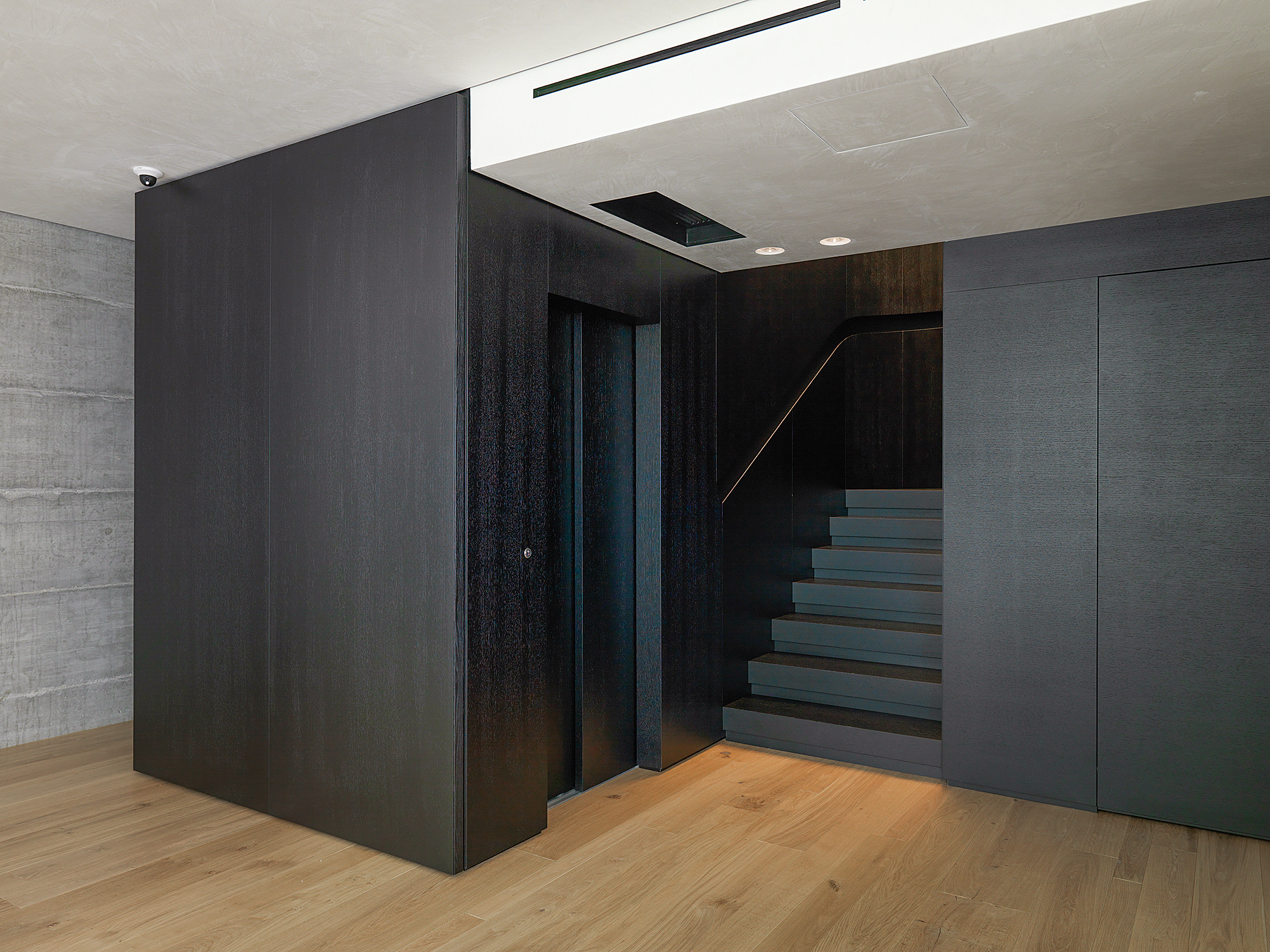 5 Bedroom Villa/Townhouse's Image 6