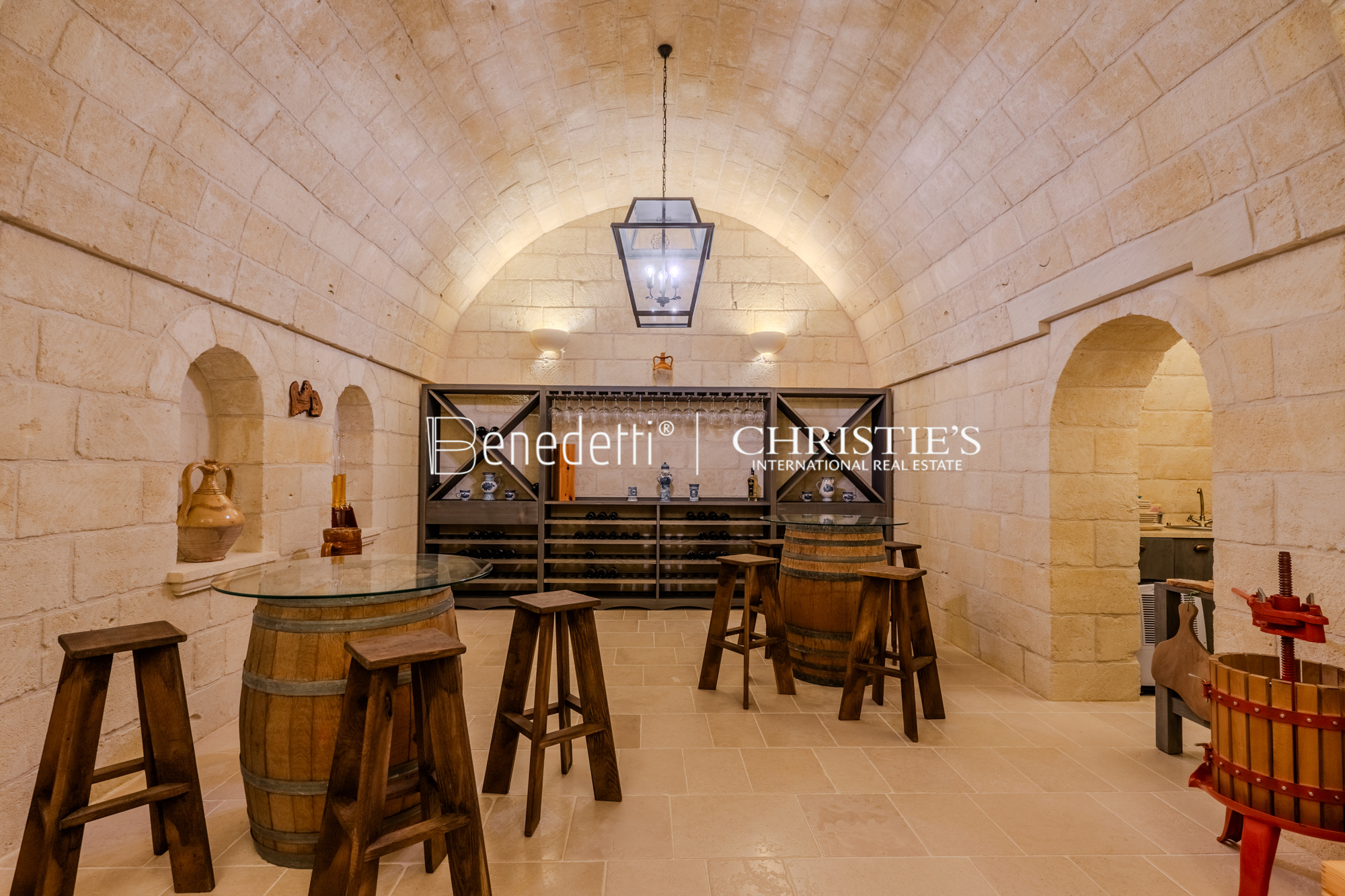 5 Bedroom Estate's Image 13