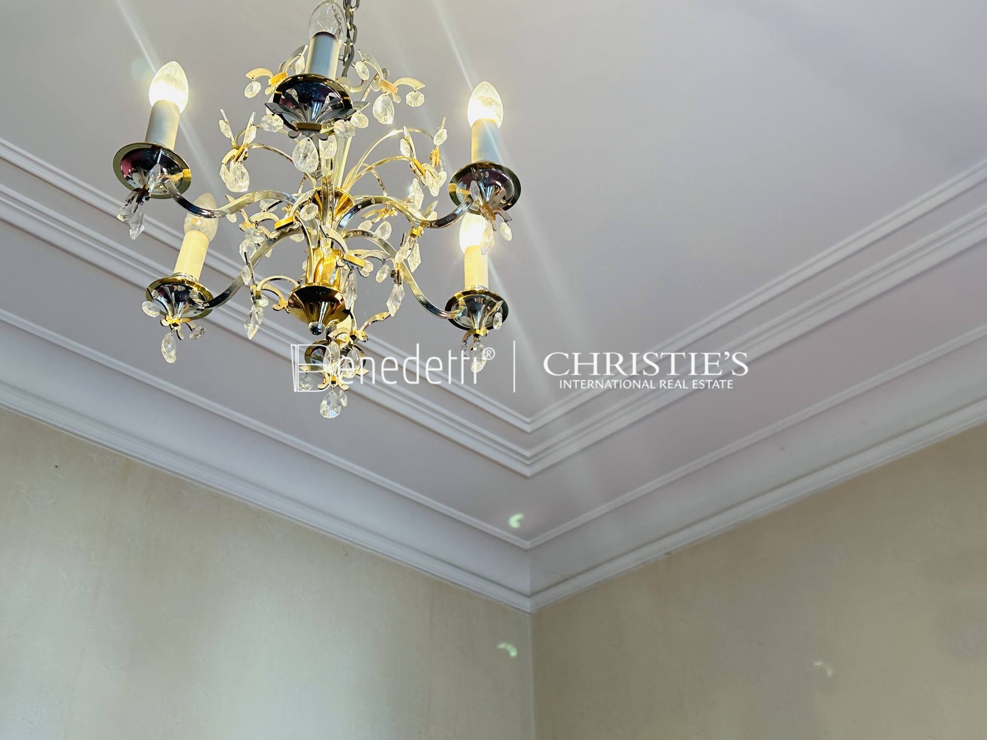 7 Bedroom Villa/Townhouse's Image 6