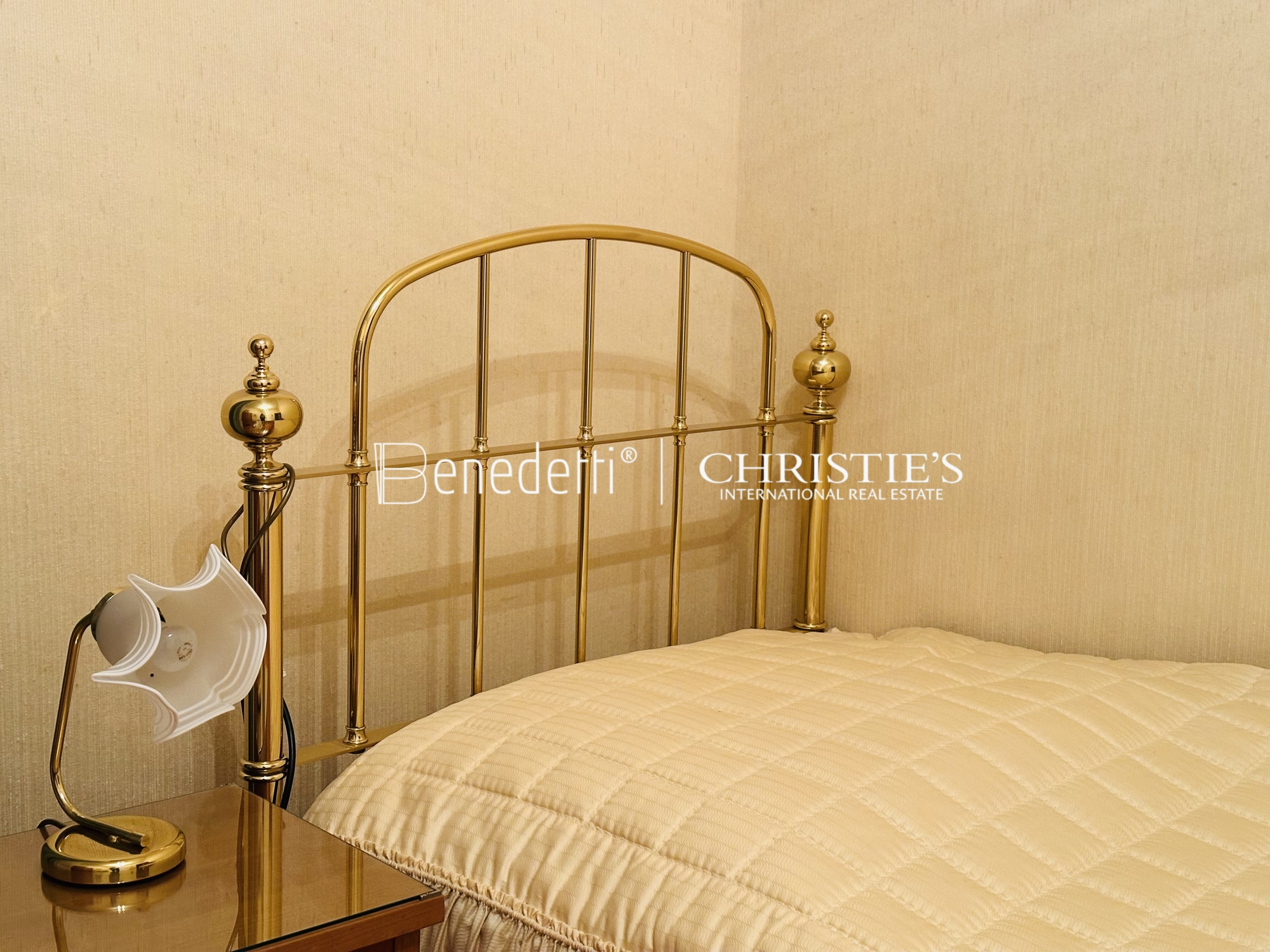 7 Bedroom Villa/Townhouse's Image 10