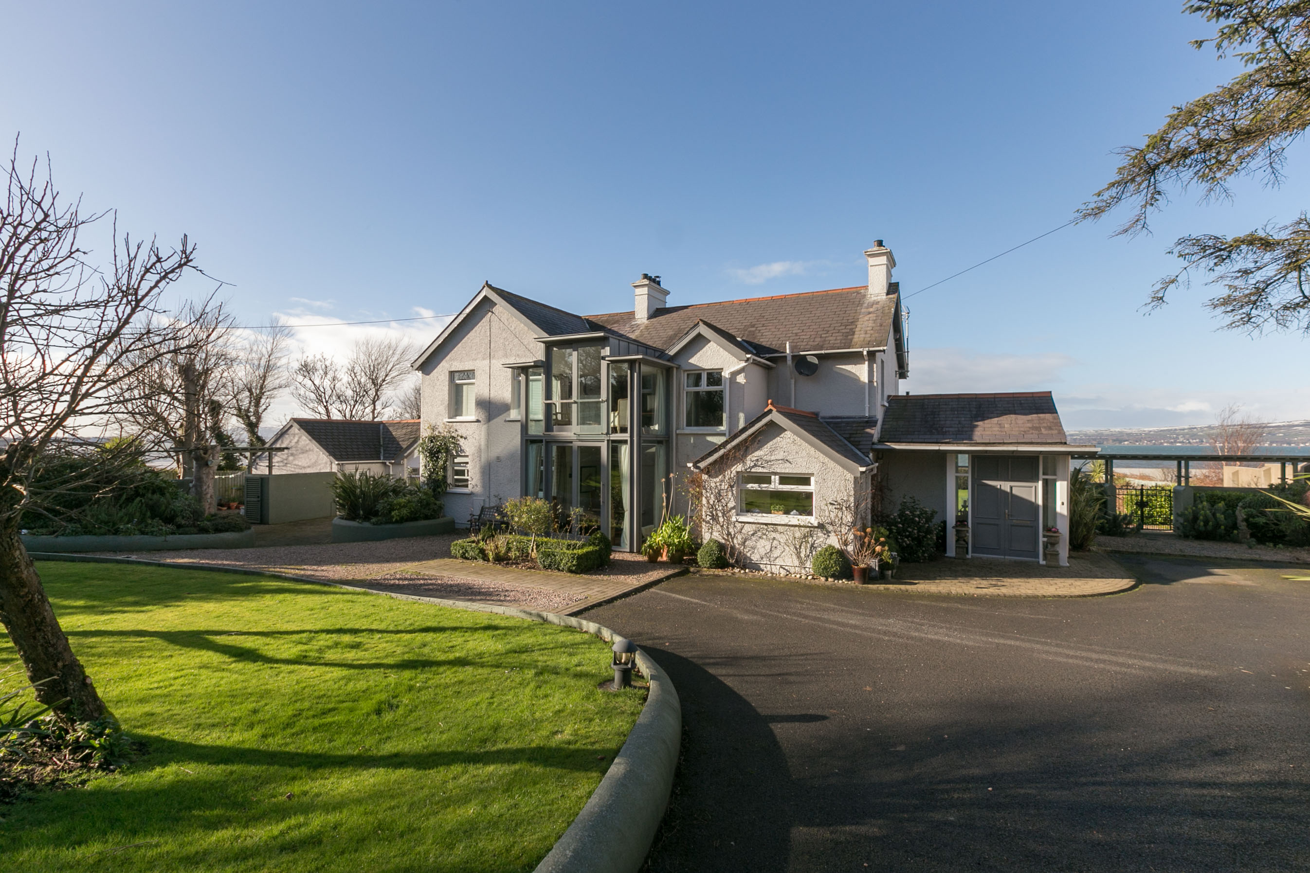 6 Bedroom Single Family Home/House's Image 28