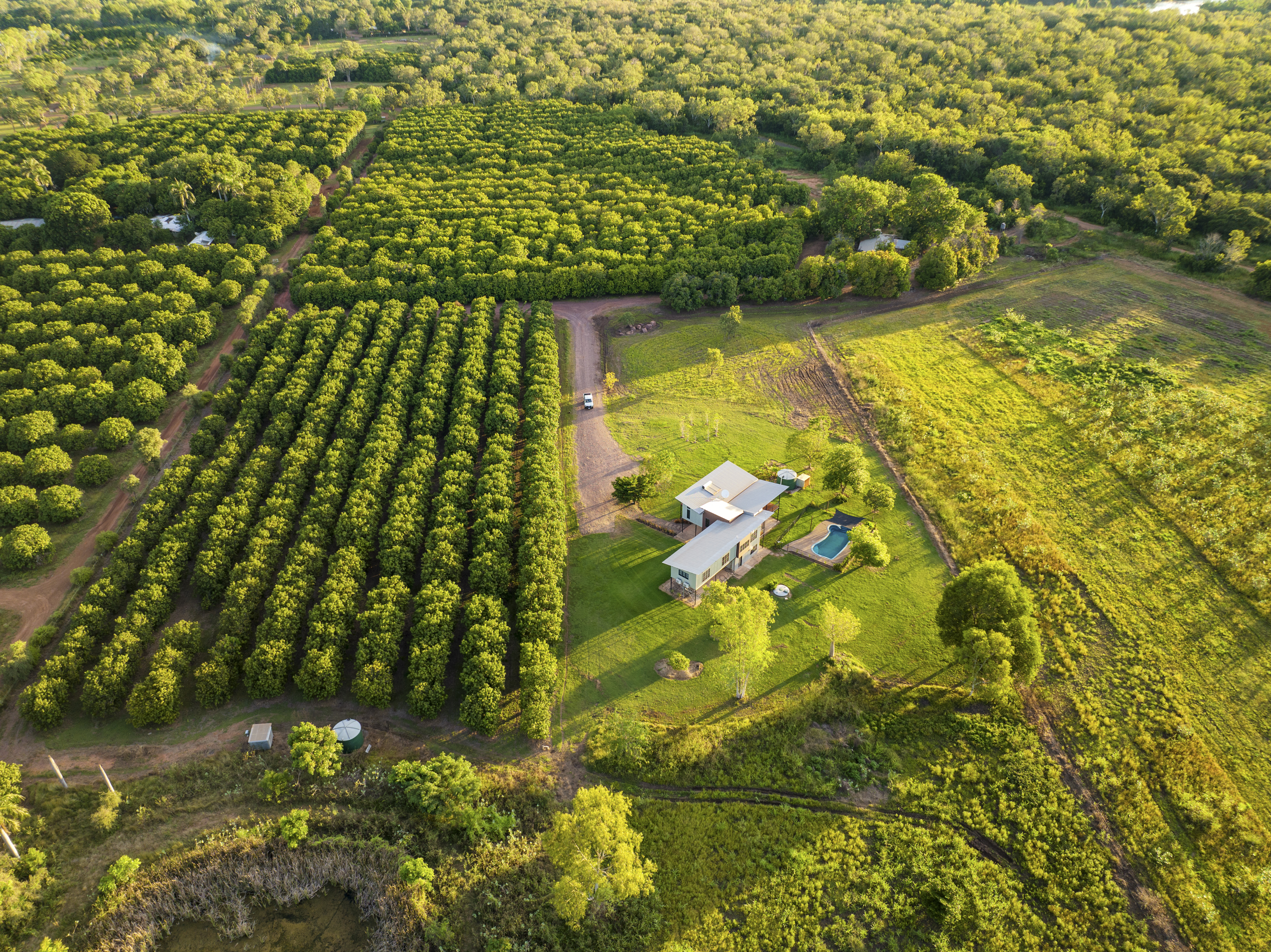 528 River Farm Road, Kununurra - Thumbnail 3