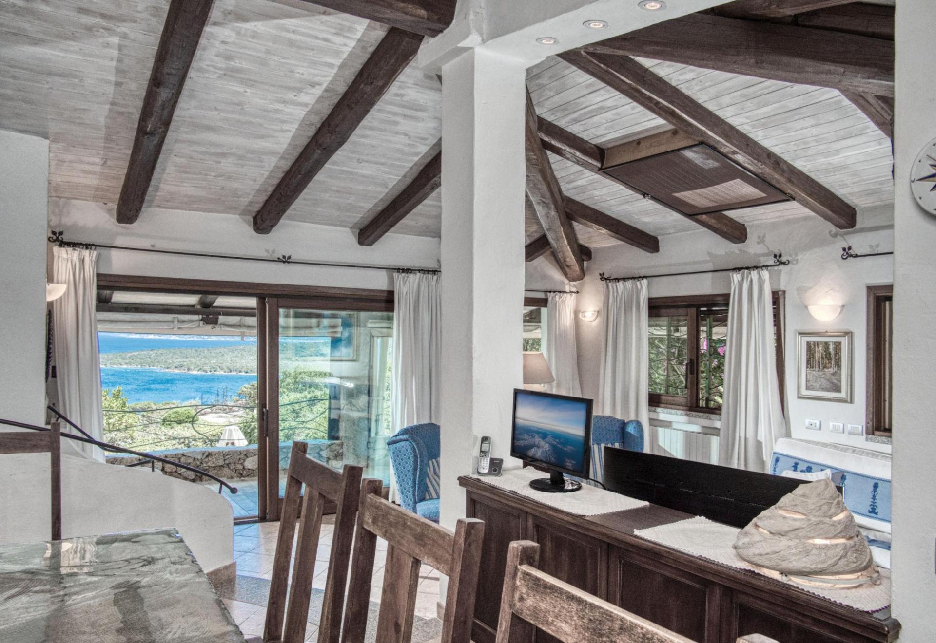 7 Bedroom Villa/Townhouse's Image 12