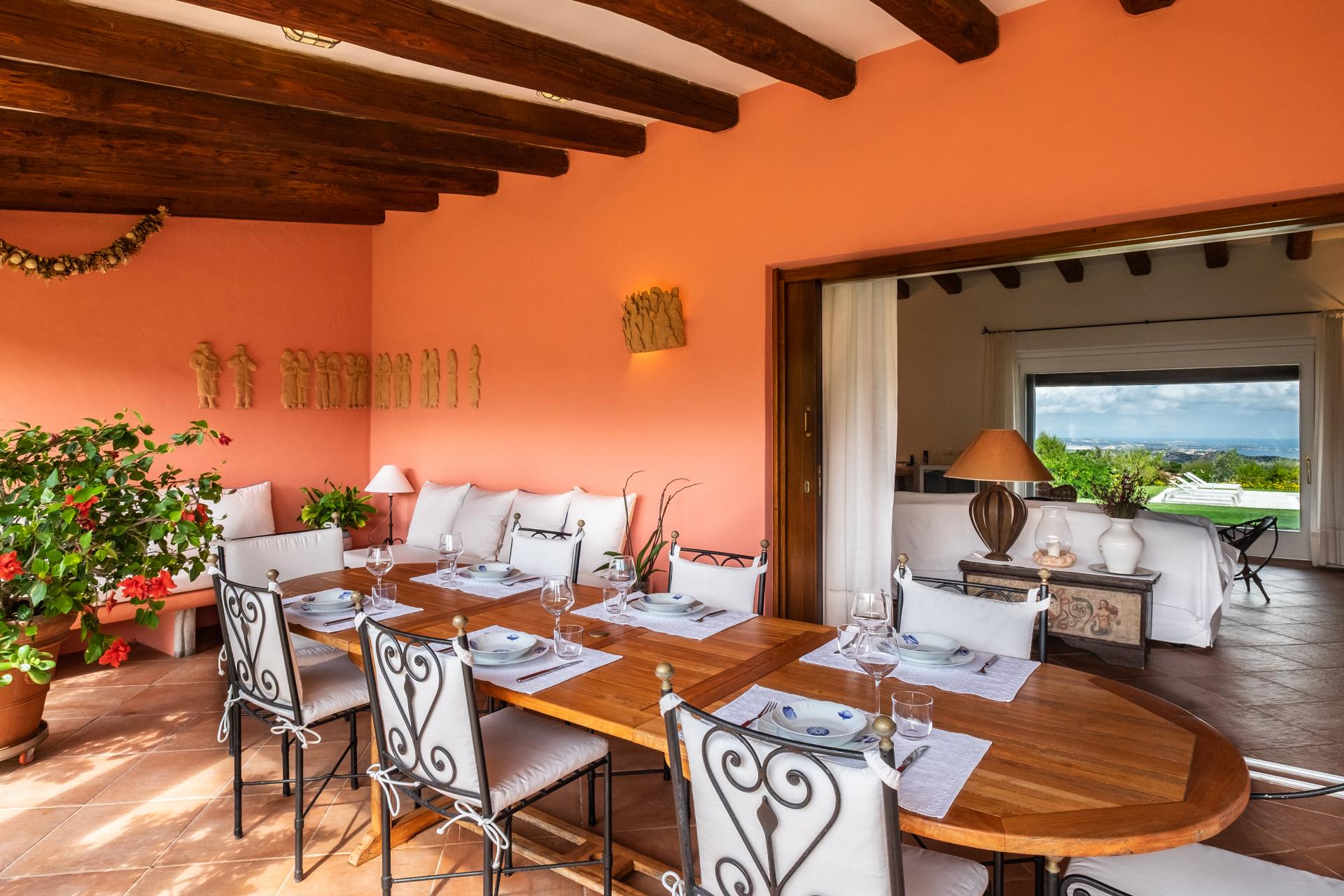 3 Bedroom Villa/Townhouse's Image 9