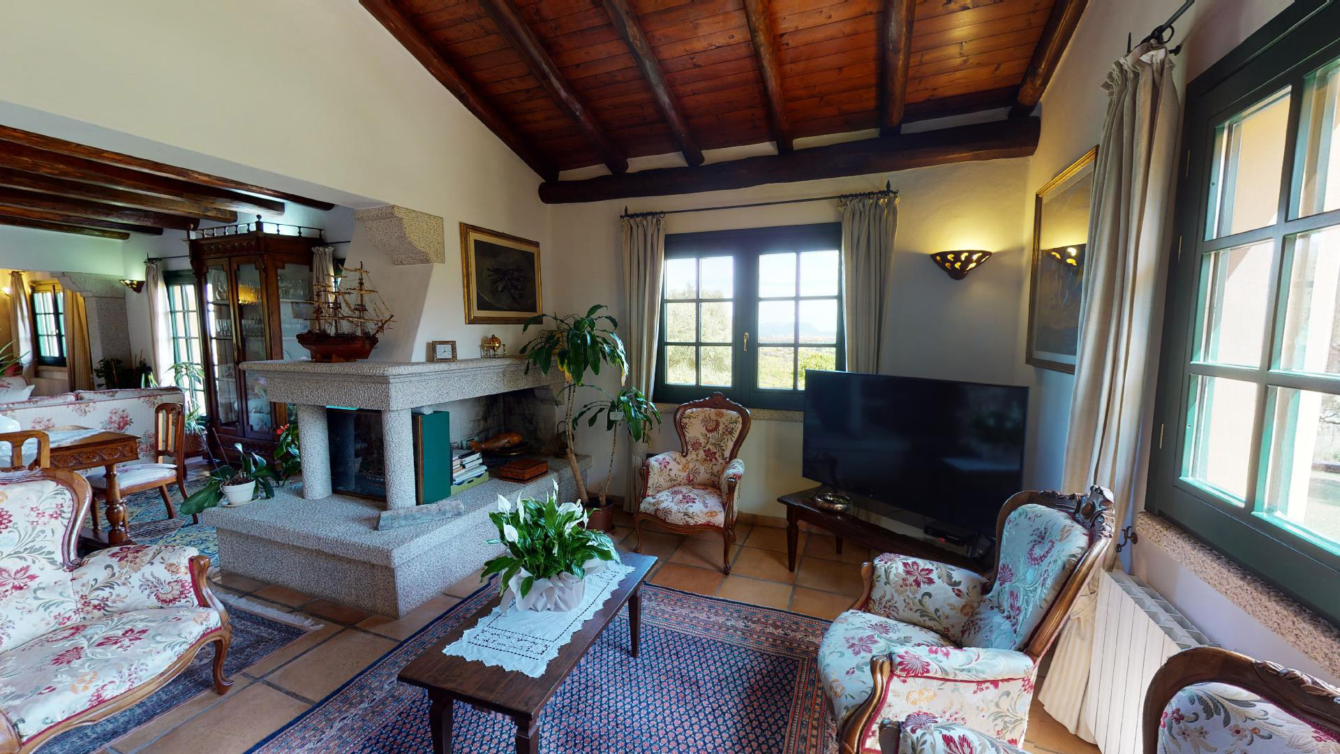 5 Bedroom Farm/Ranch/Plantation's Image 7