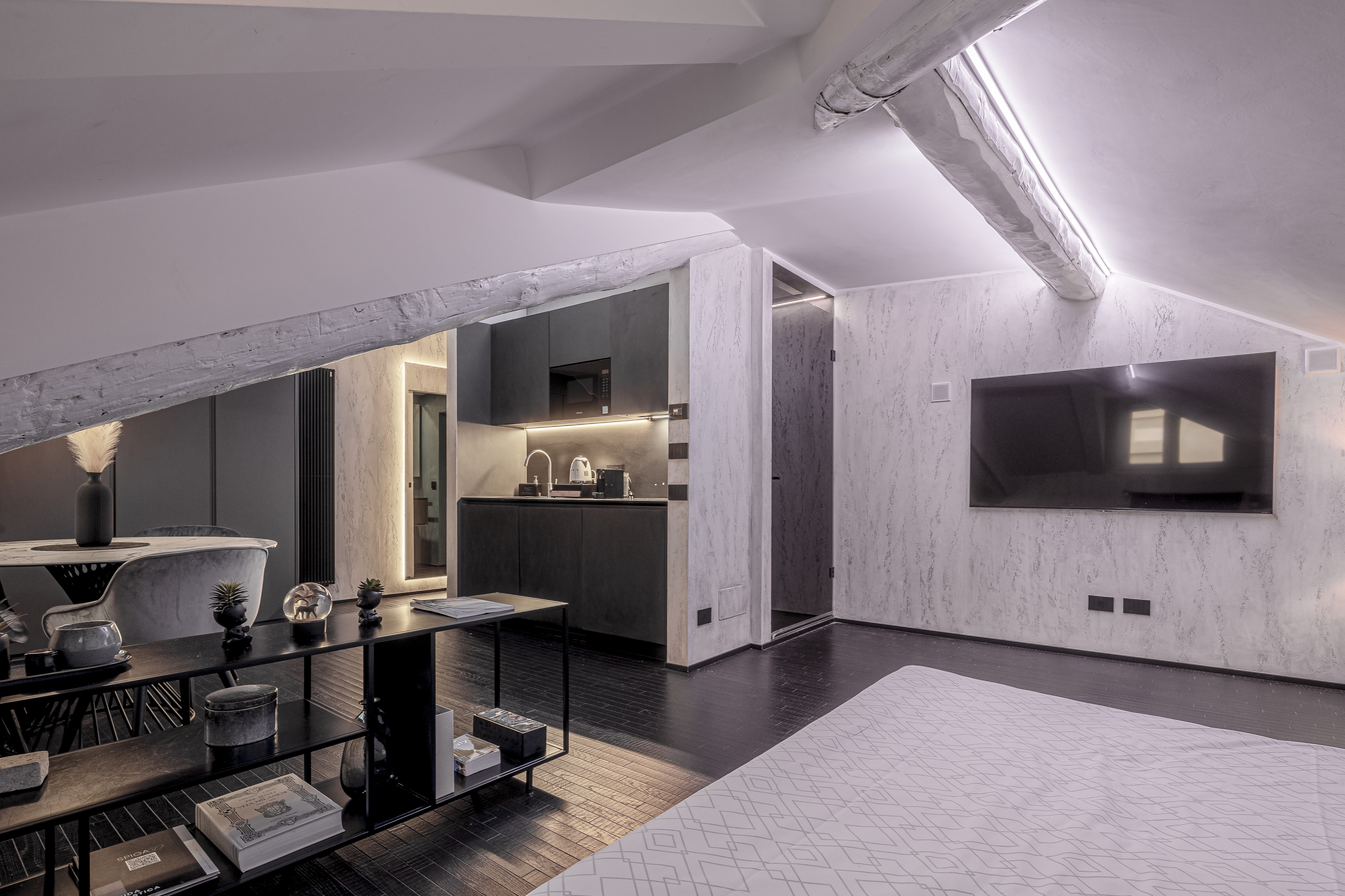 1 Bedroom Apartment/Flat's Image 3