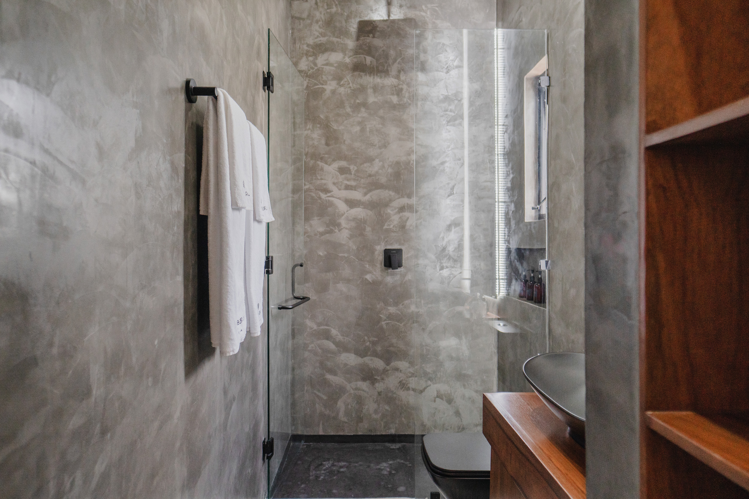 4 Bedroom Single Family Home/House's Image 42