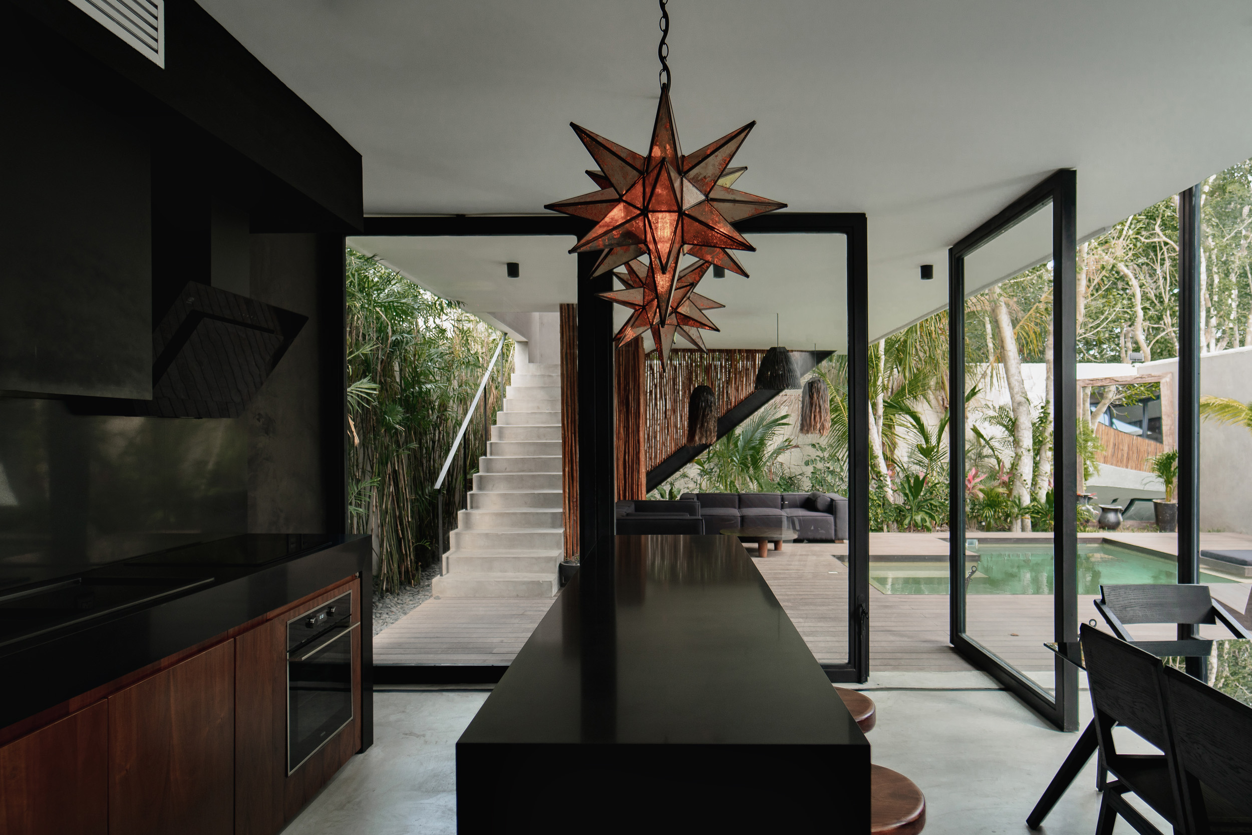 4 Bedroom Single Family Home/House's Image 12