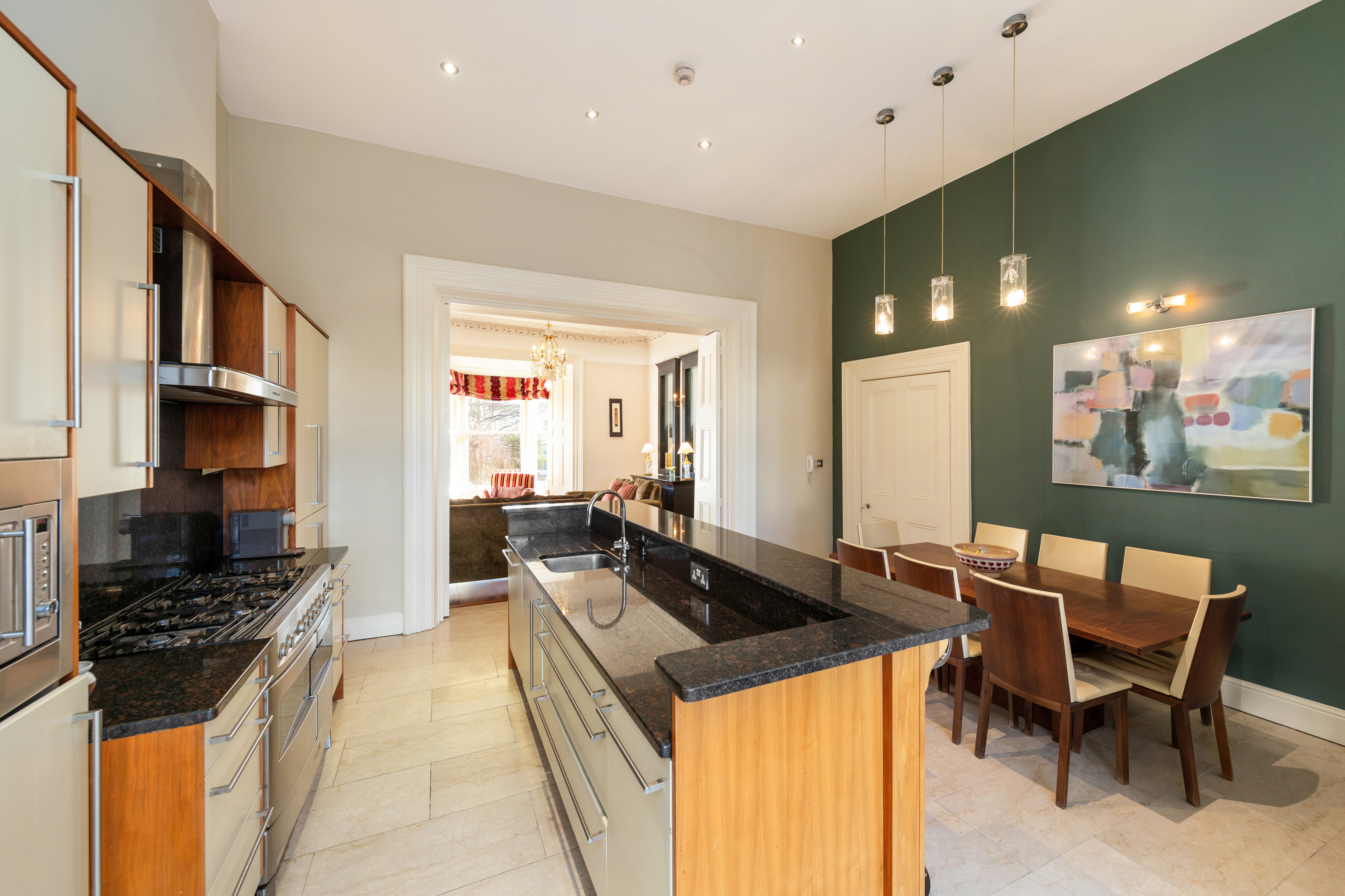 5 Bedroom Single Family Home/House's Image 8