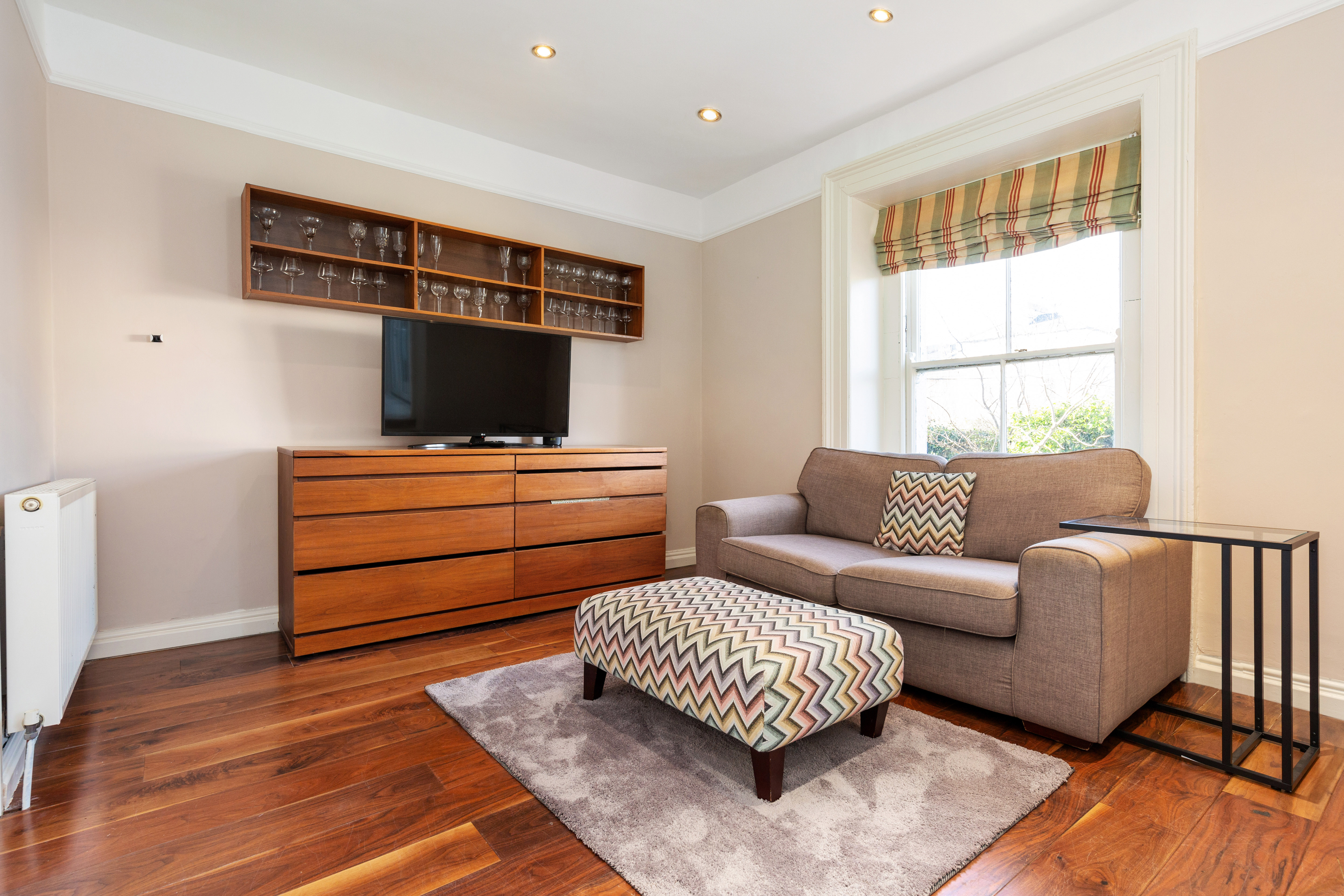 5 Bedroom Single Family Home/House's Image 11