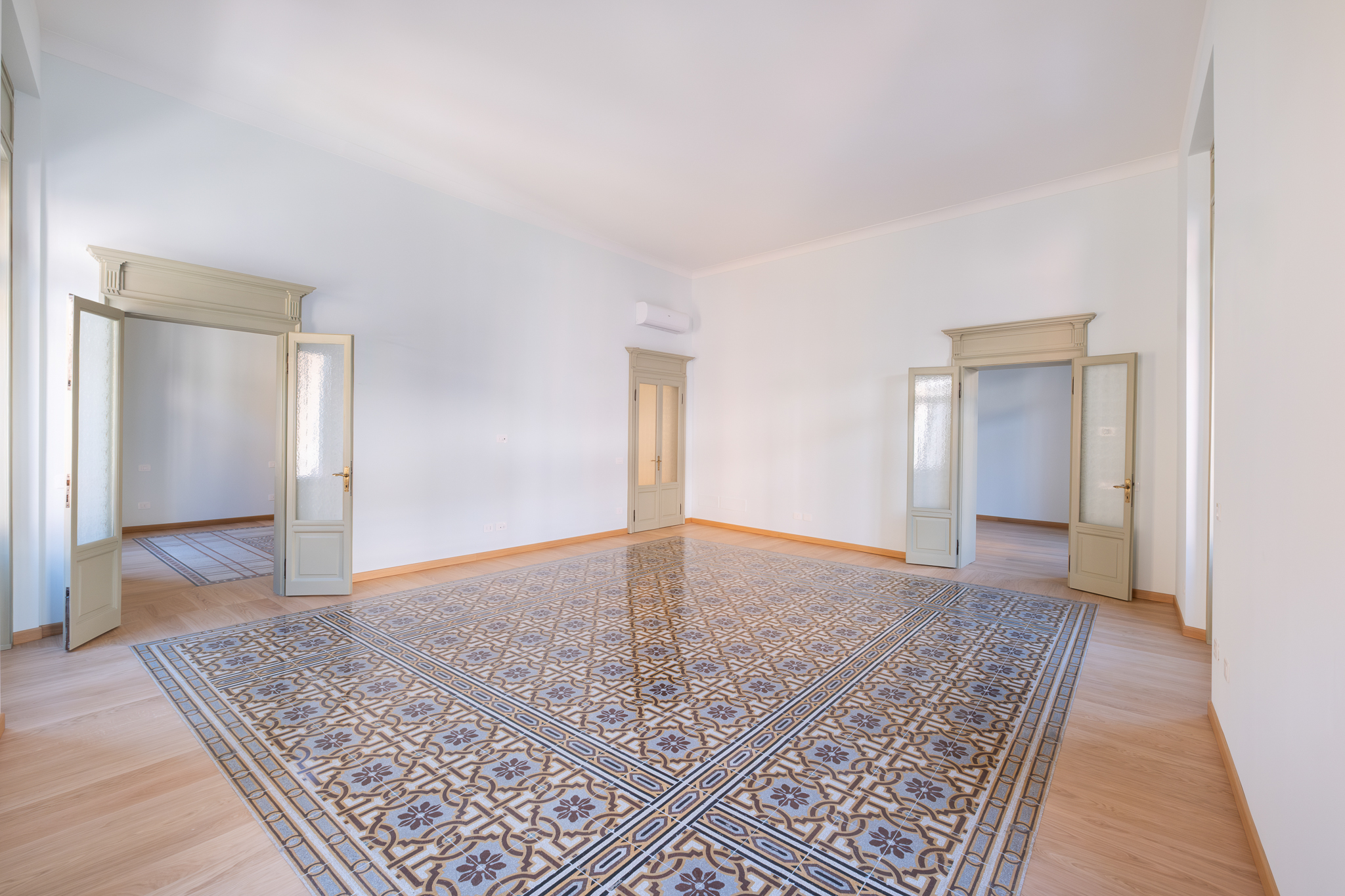4 Bedroom Apartment/Flat's Image 8