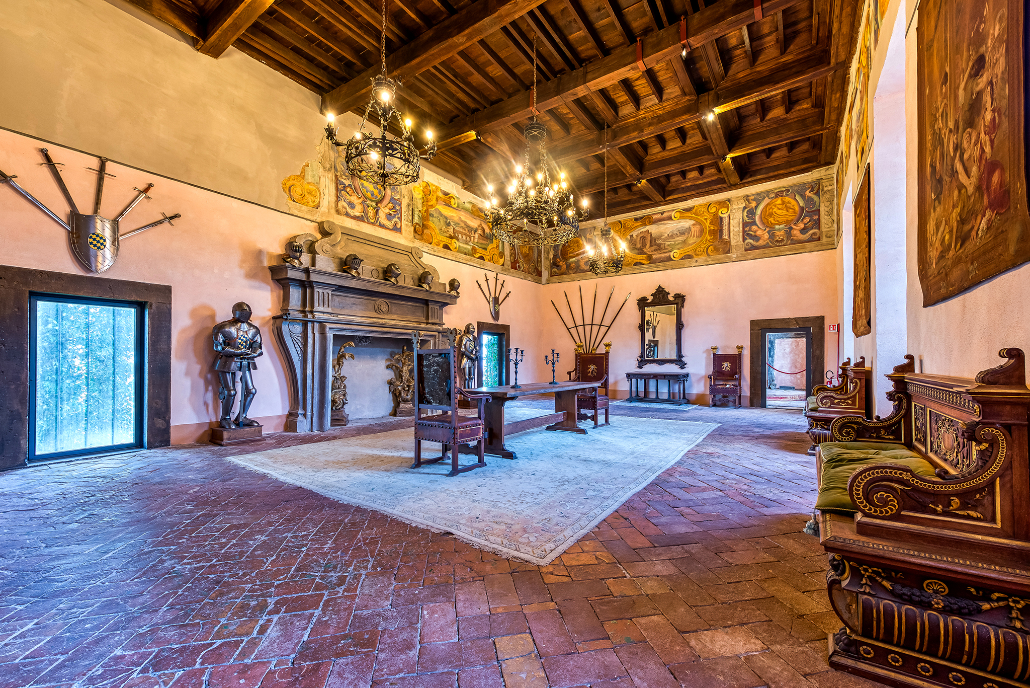35 Bedroom Chateau's Image 26