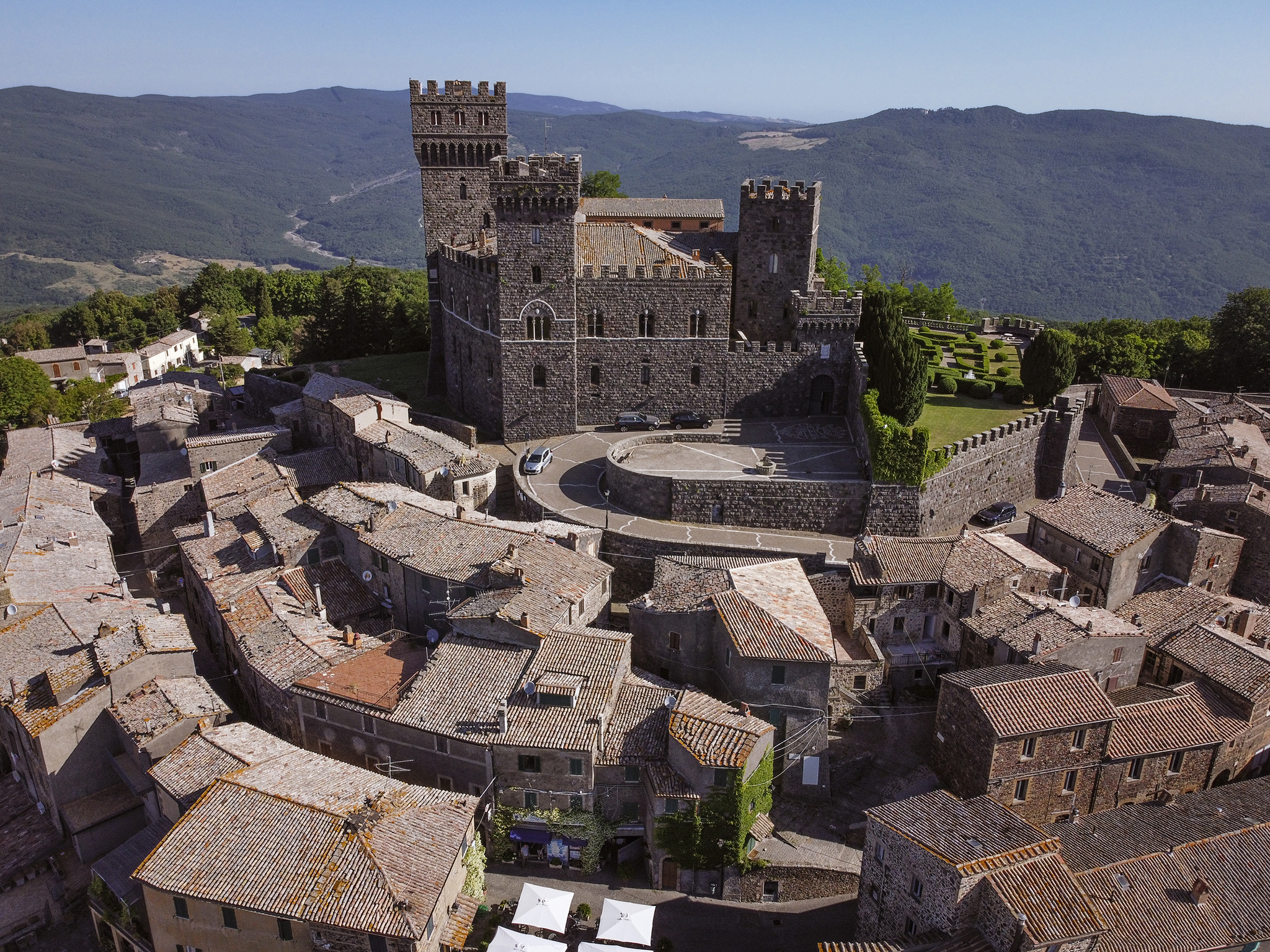 35 Bedroom Chateau's Image 30