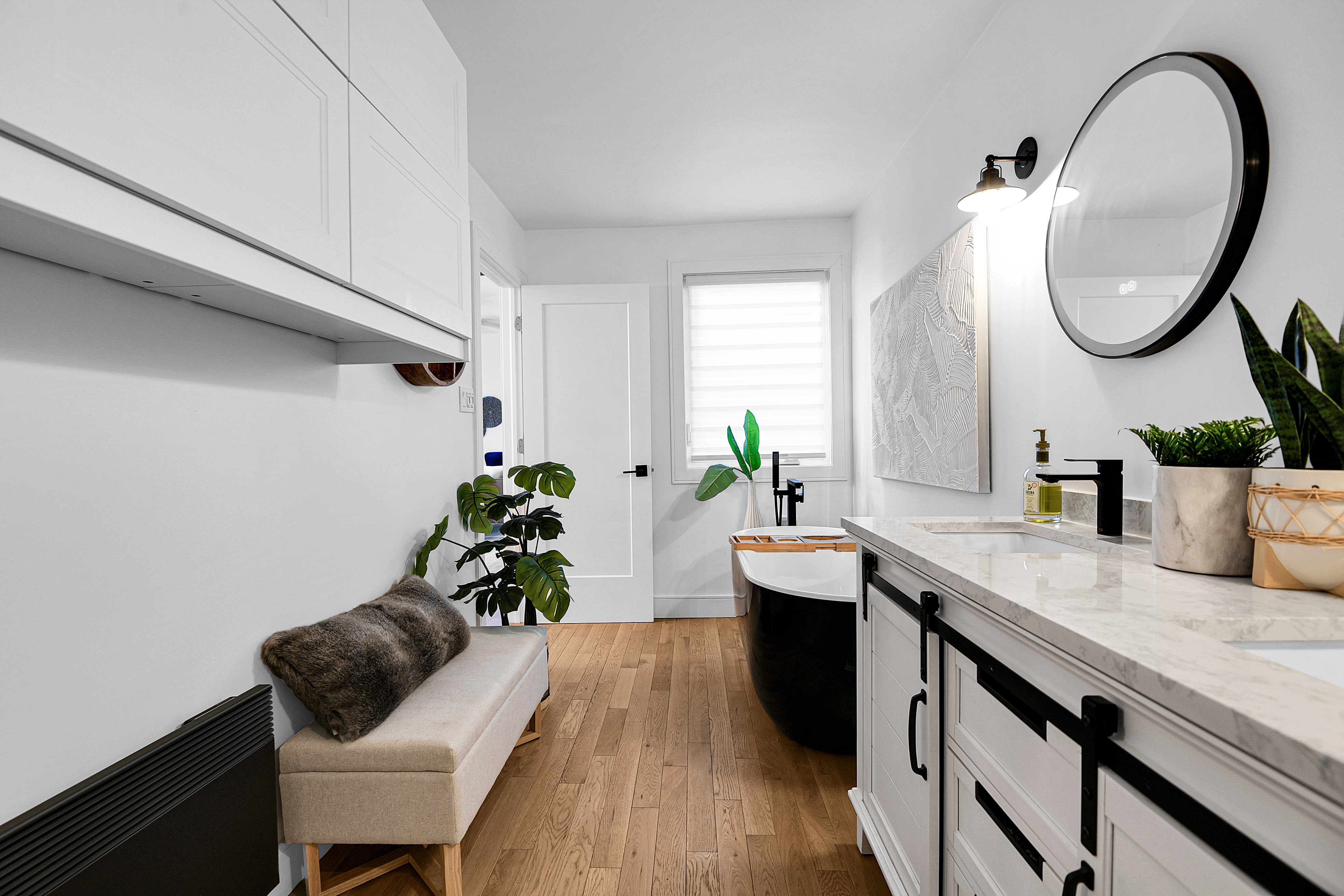 6 Bedroom Single Family Home/House's Image 40