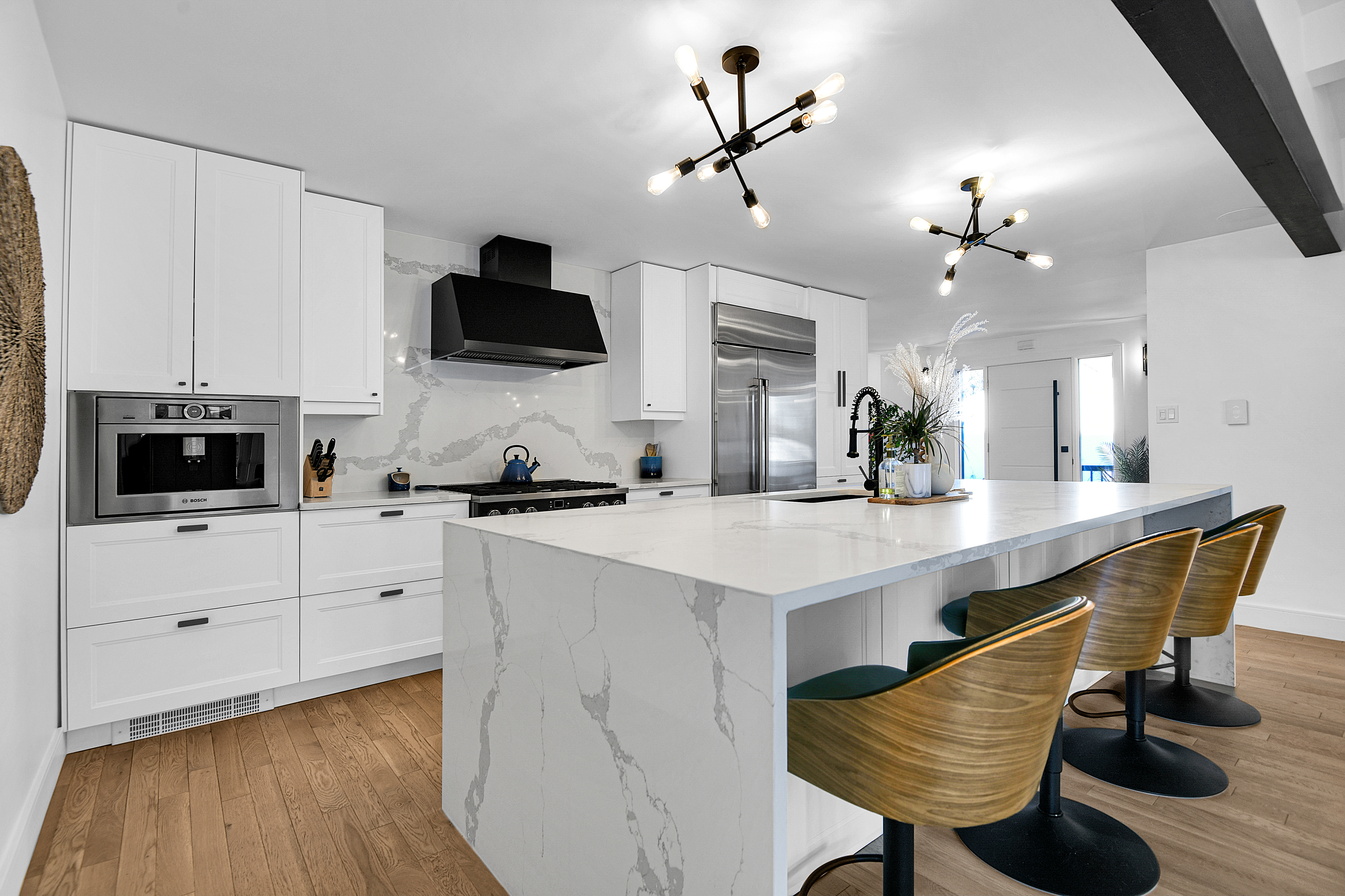 6 Bedroom Single Family Home/House's Image 42