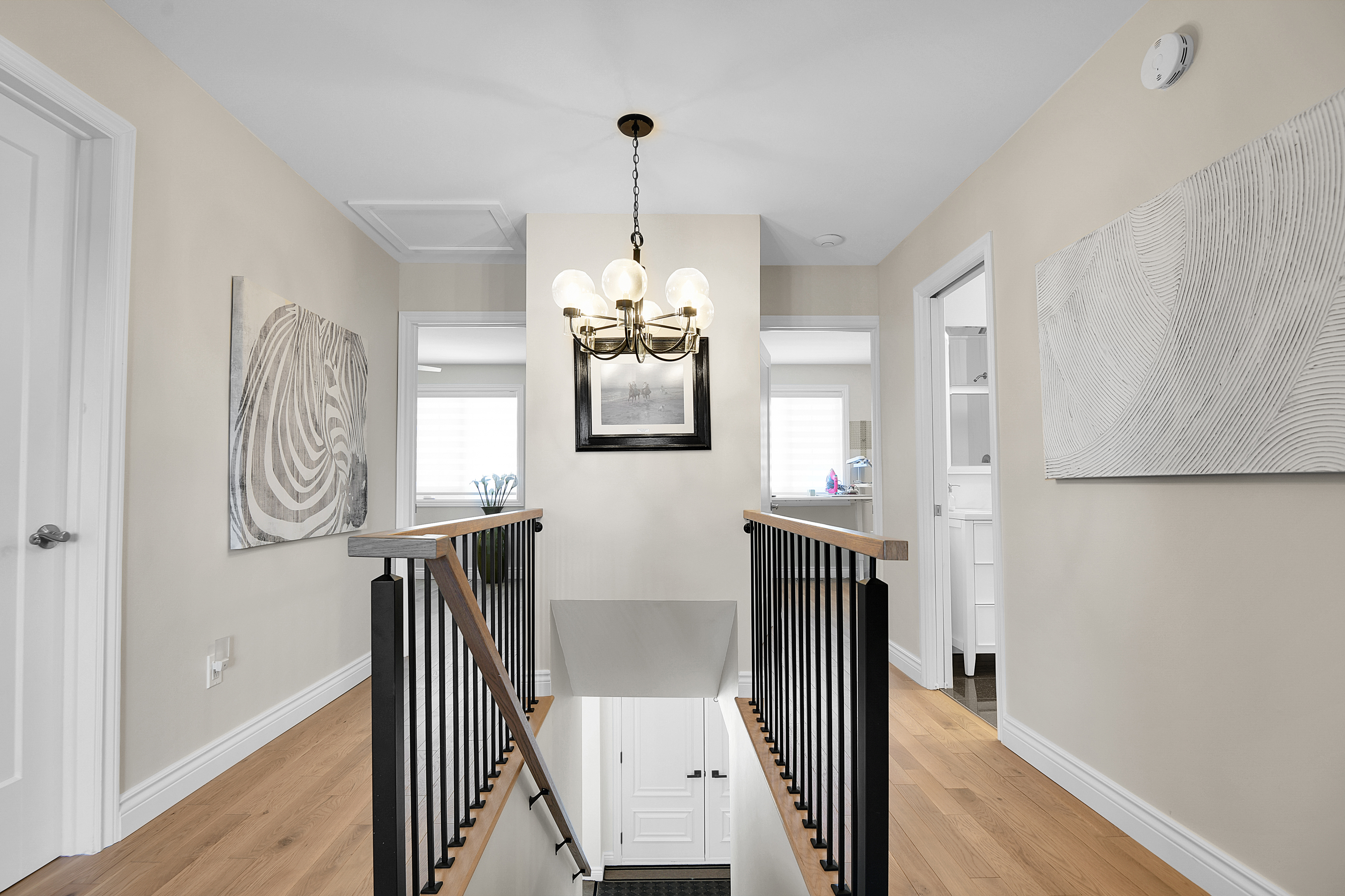 6 Bedroom Single Family Home/House's Image 14