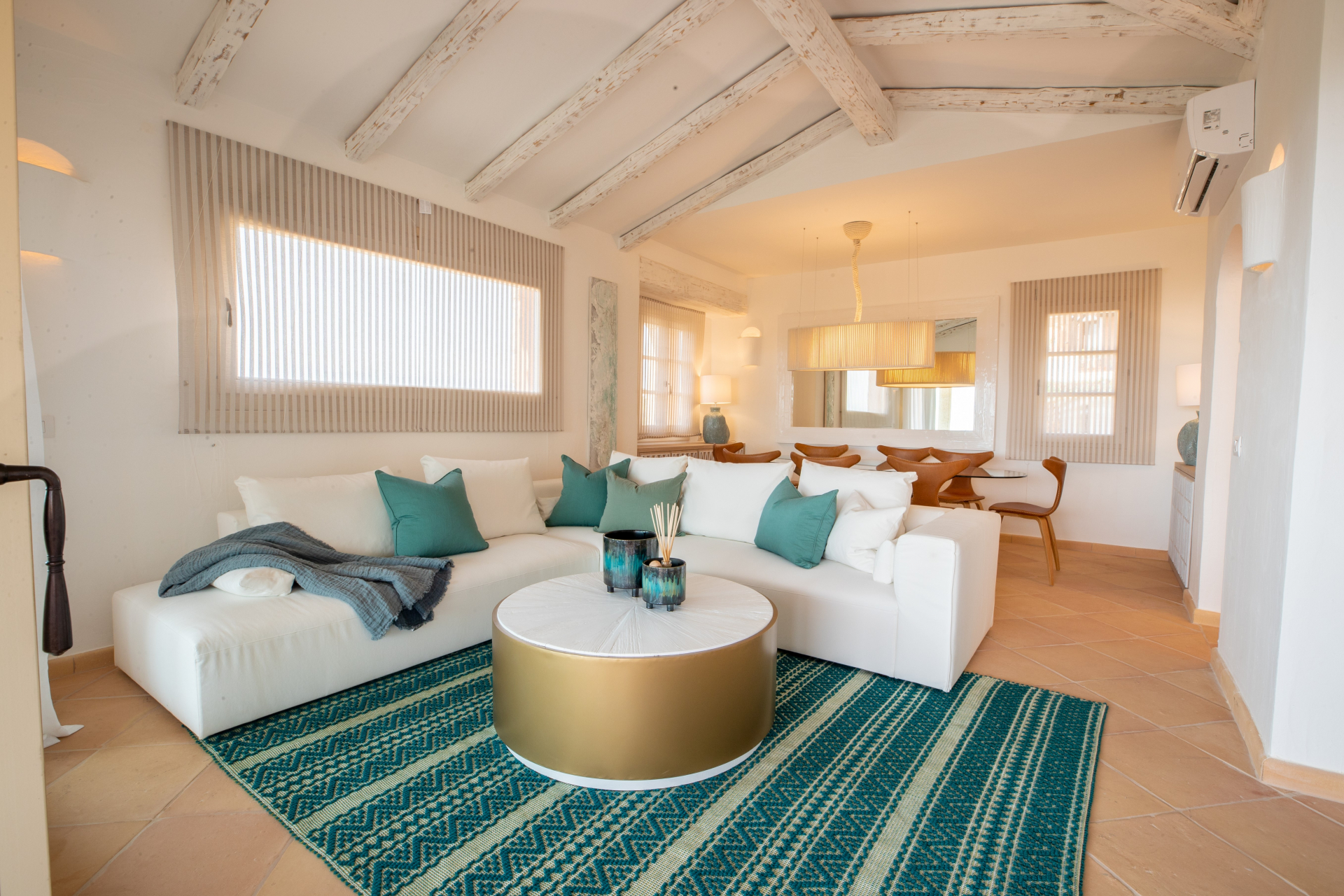 3 Bedroom Apartment/Flat's Image 3