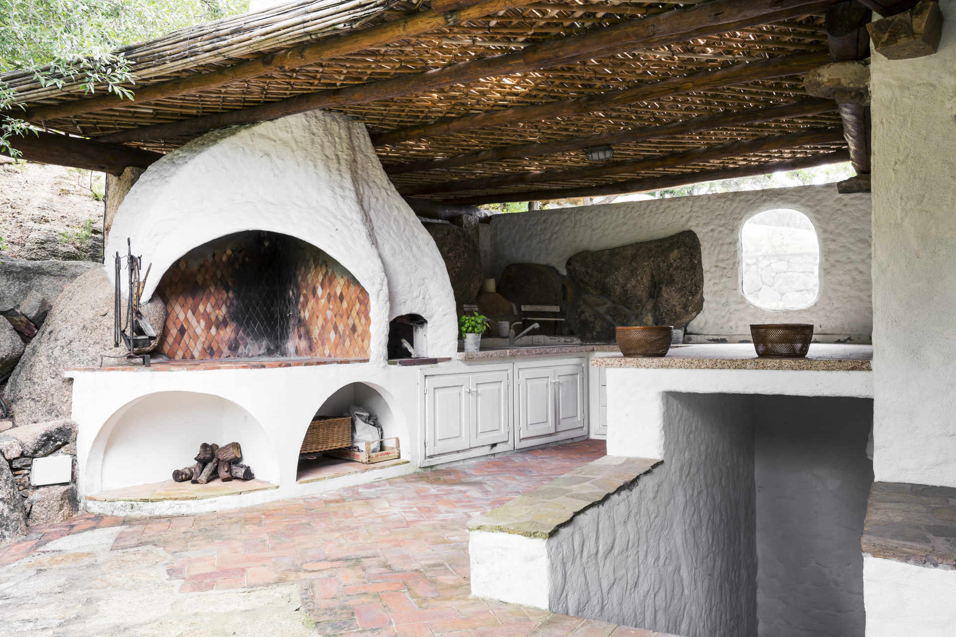 7 Bedroom Estate's Image 11