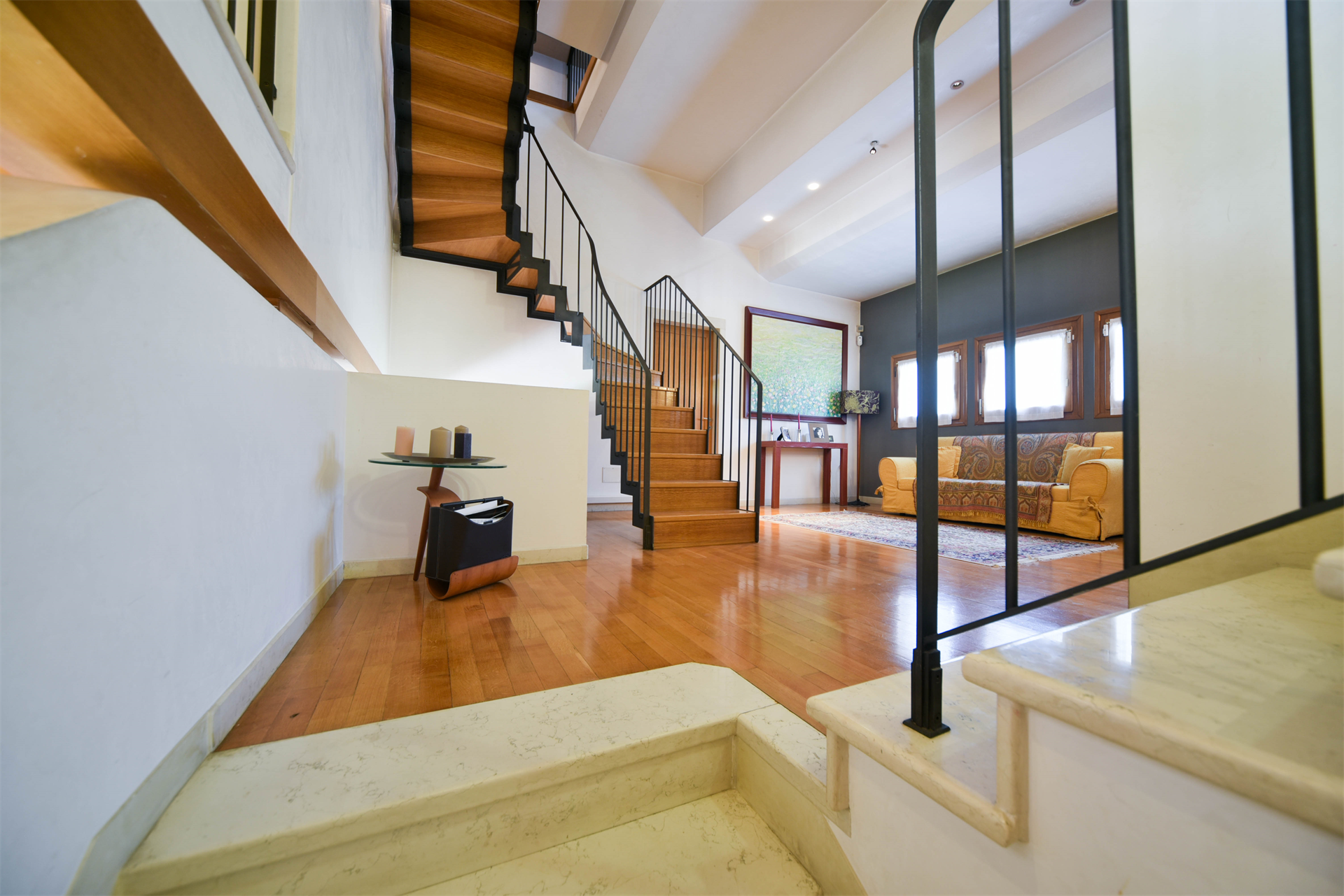 5 Bedroom Villa/Townhouse's Image 9