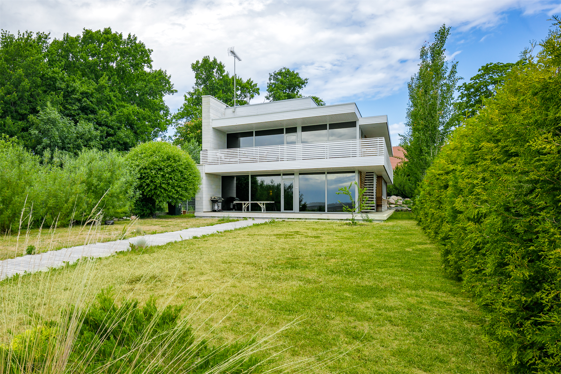 4 Bedroom Villa/Townhouse's Image 32