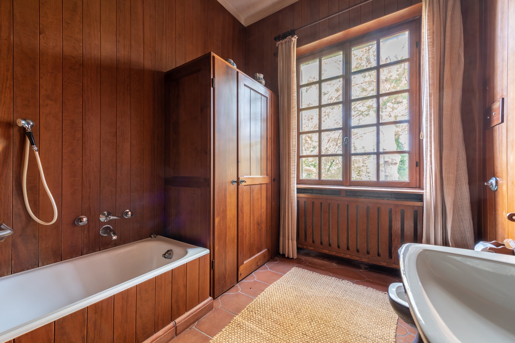 10 Bedroom Villa/Townhouse's Image 9