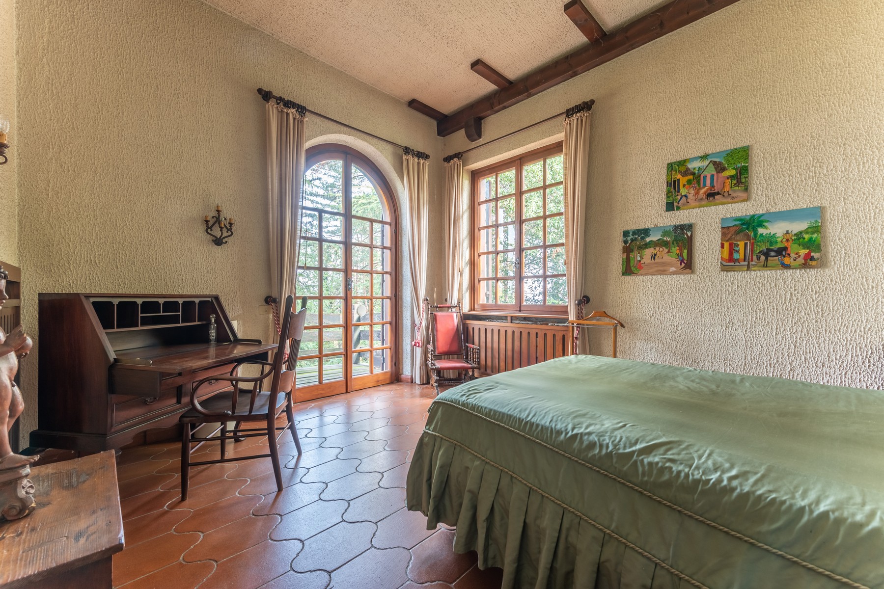 10 Bedroom Villa/Townhouse's Image 10