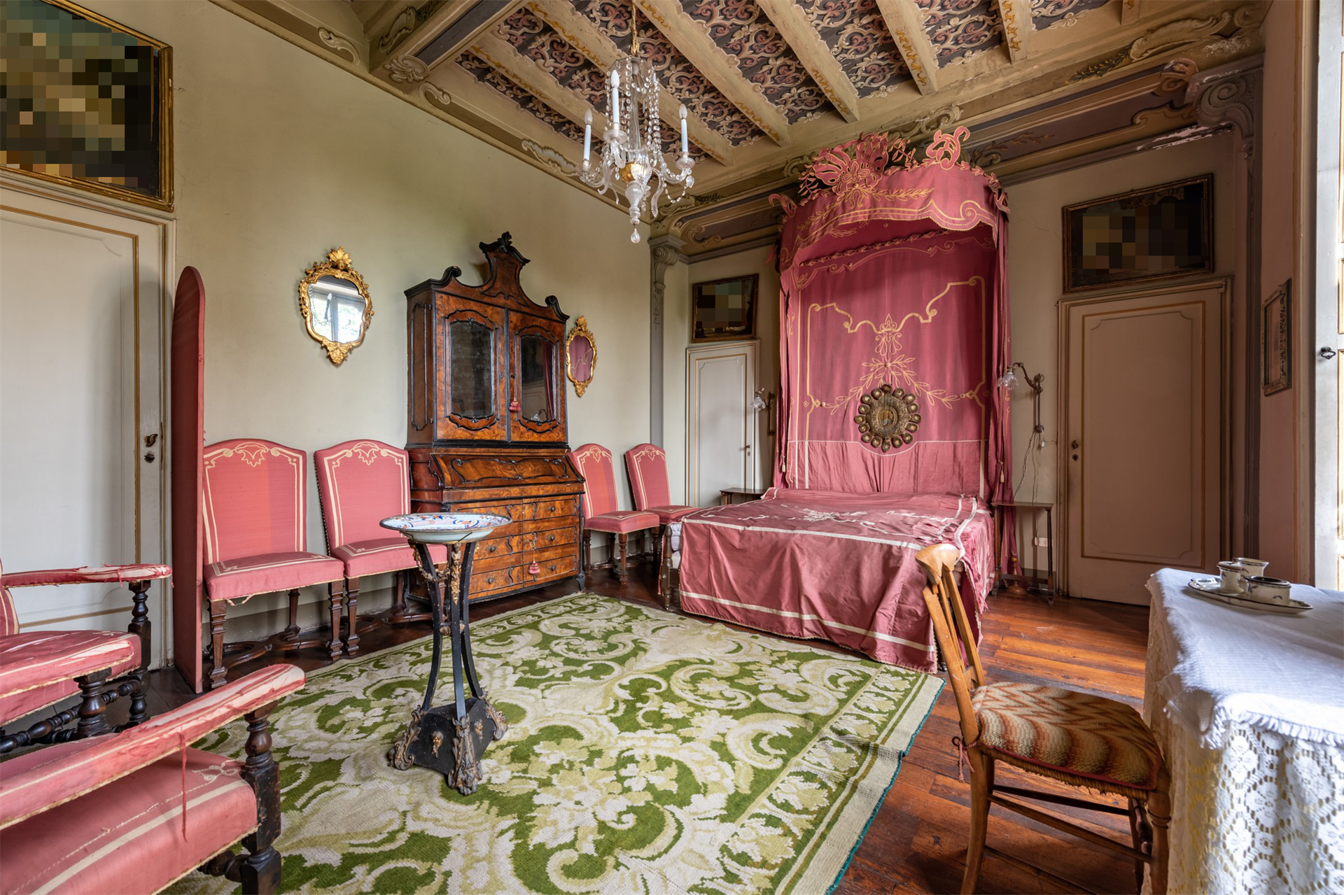 30 Bedroom Villa/Townhouse's Image 34