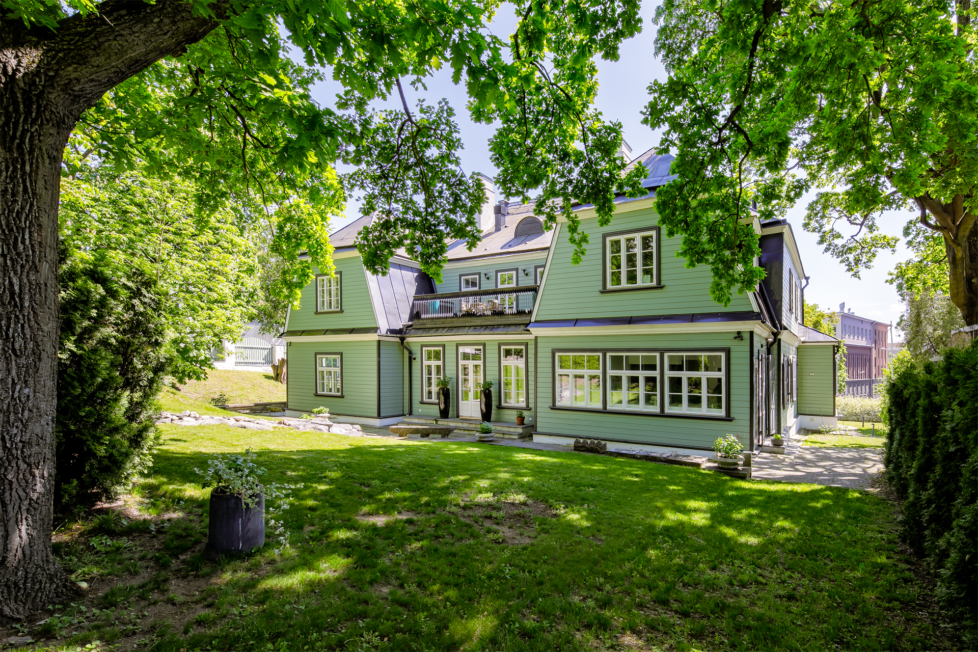 5 Bedroom Villa/Townhouse's Image 23