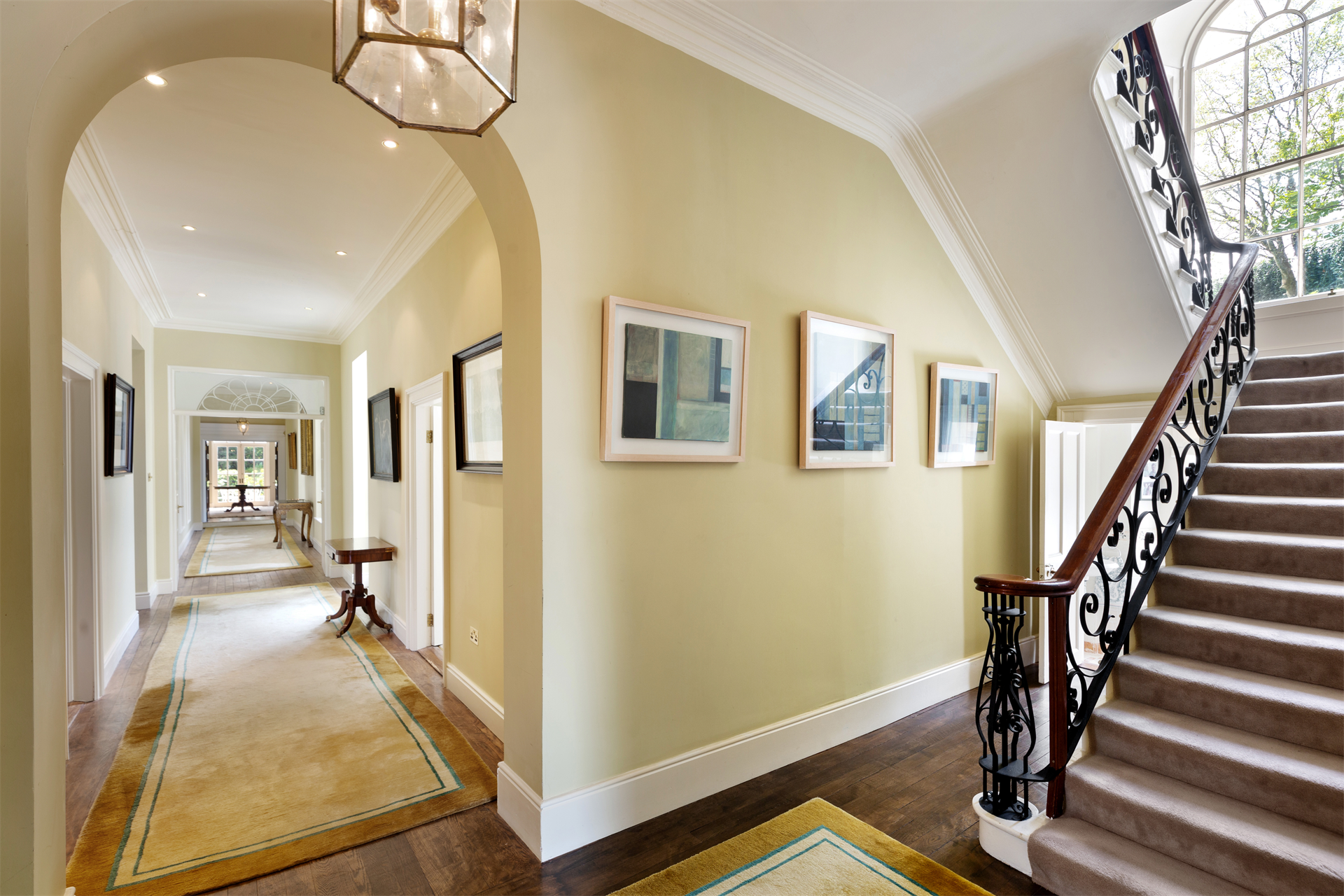 7 Bedroom Other's Image 3