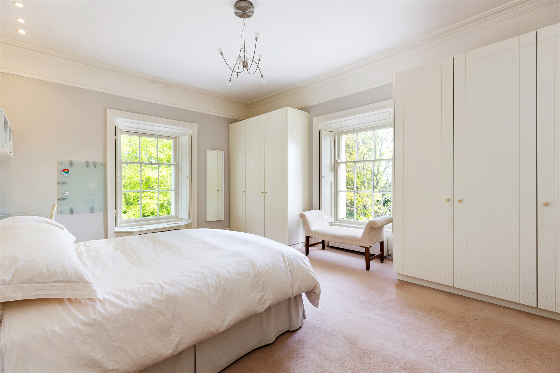 7 Bedroom Other's Image 18