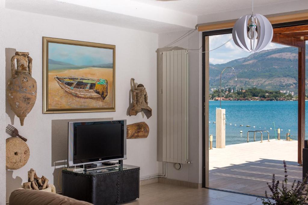 4 Bedroom Villa/Townhouse's Image 7