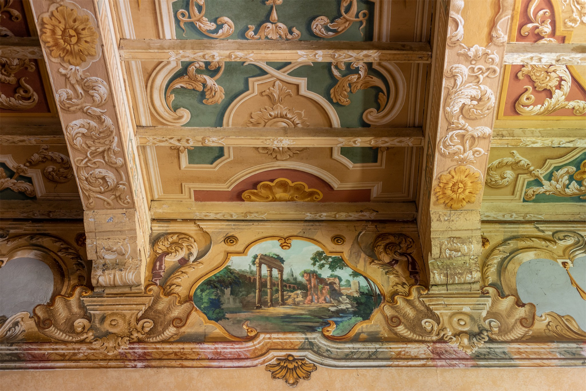 5 Bedroom Estate's Image 37