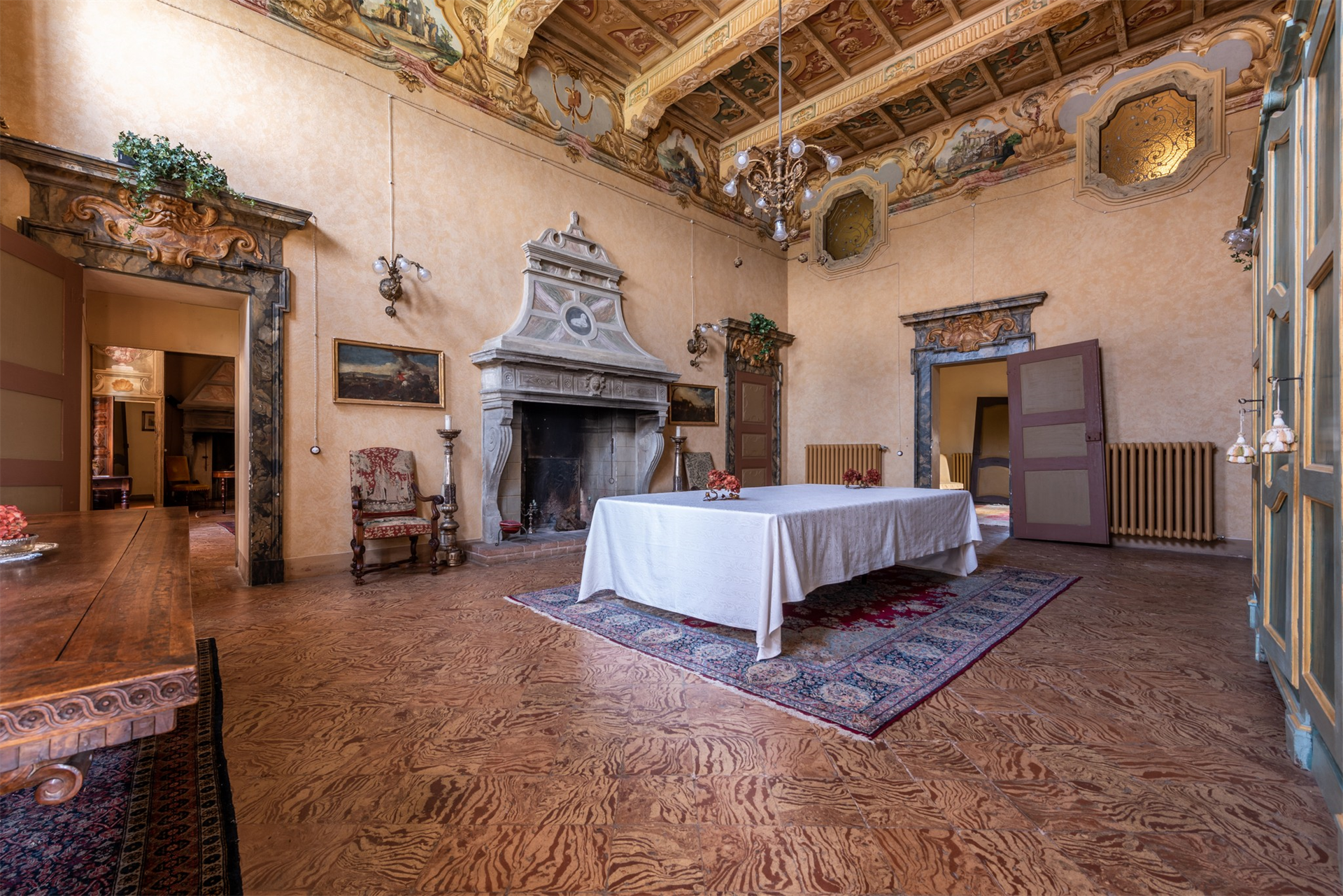 5 Bedroom Estate's Image 4
