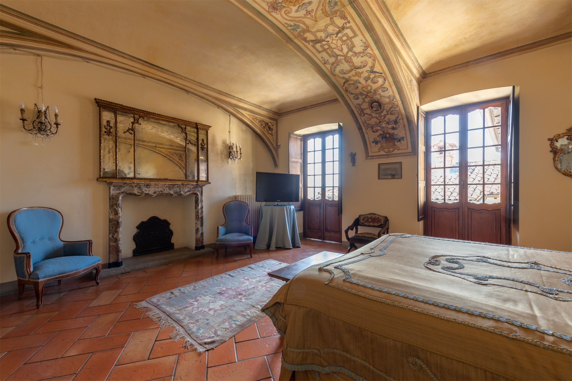 5 Bedroom Estate's Image 23