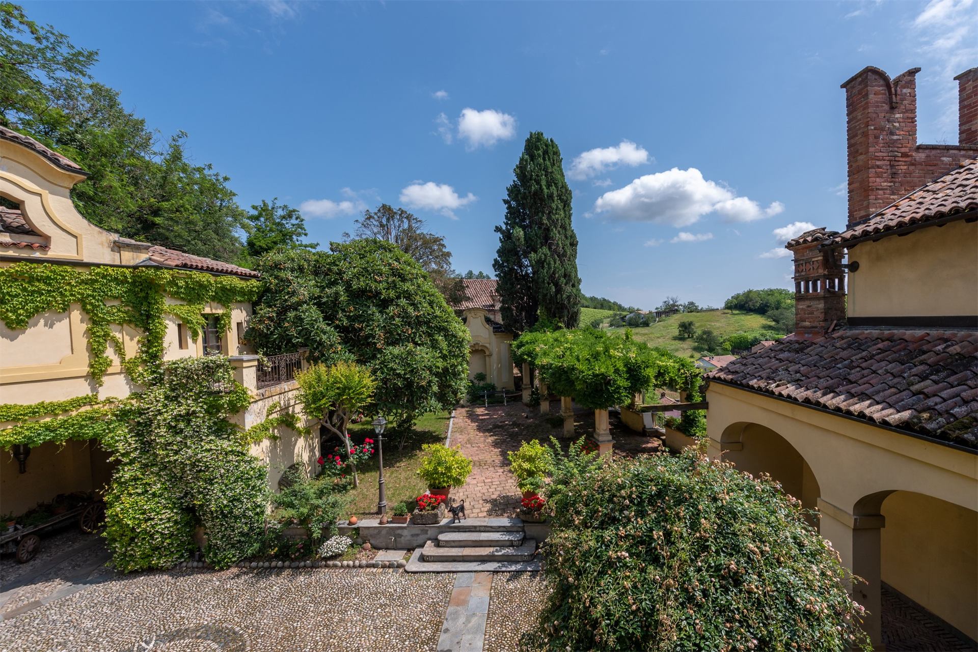5 Bedroom Estate's Image 21