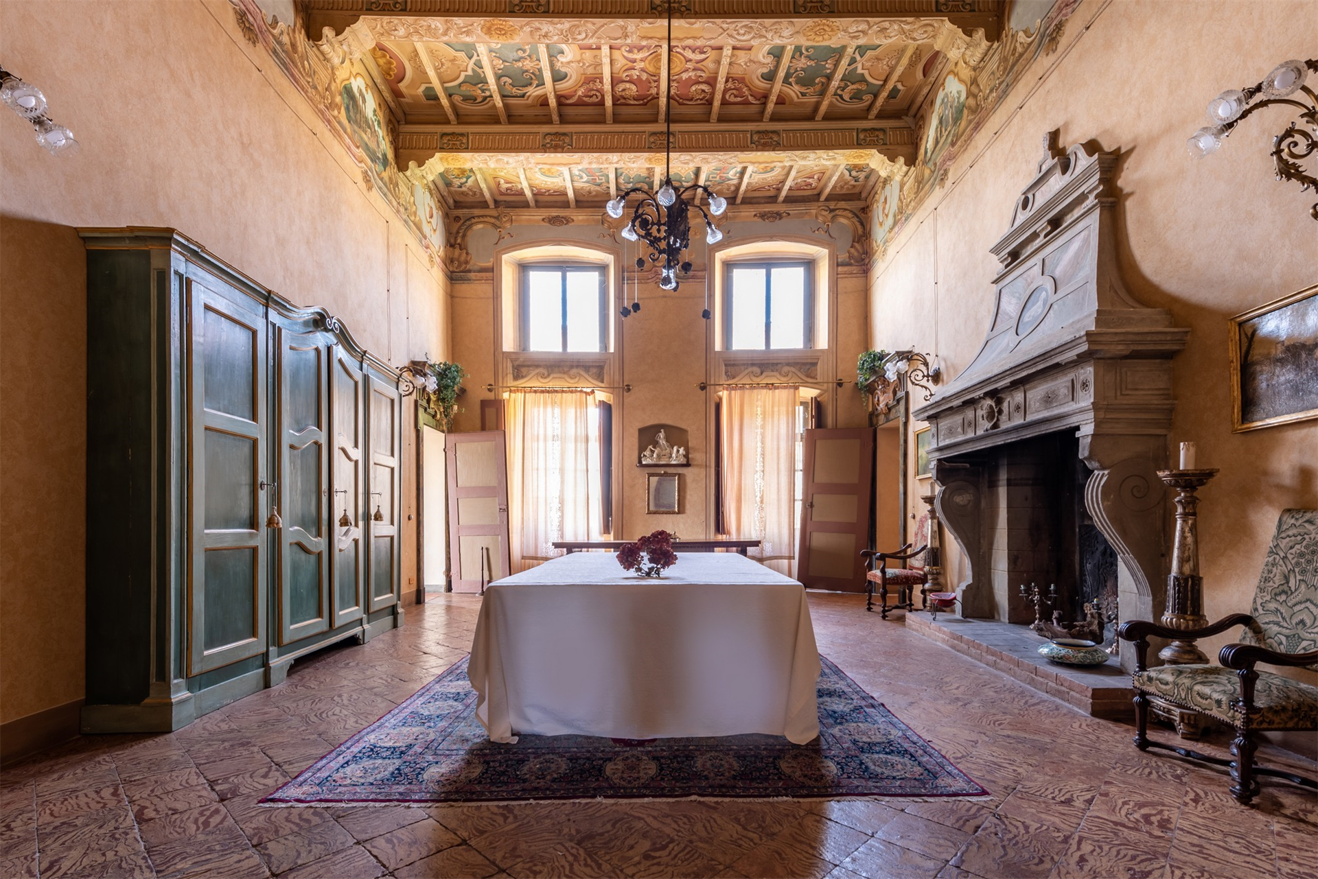 5 Bedroom Estate's Image 5