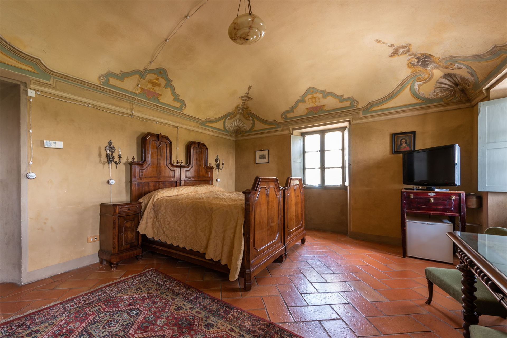 5 Bedroom Estate's Image 30