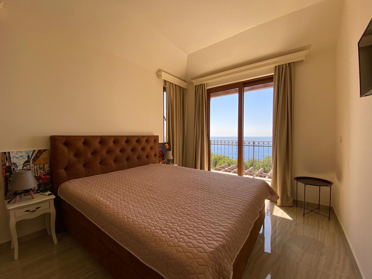 4 Bedroom Villa/Townhouse's Image 21