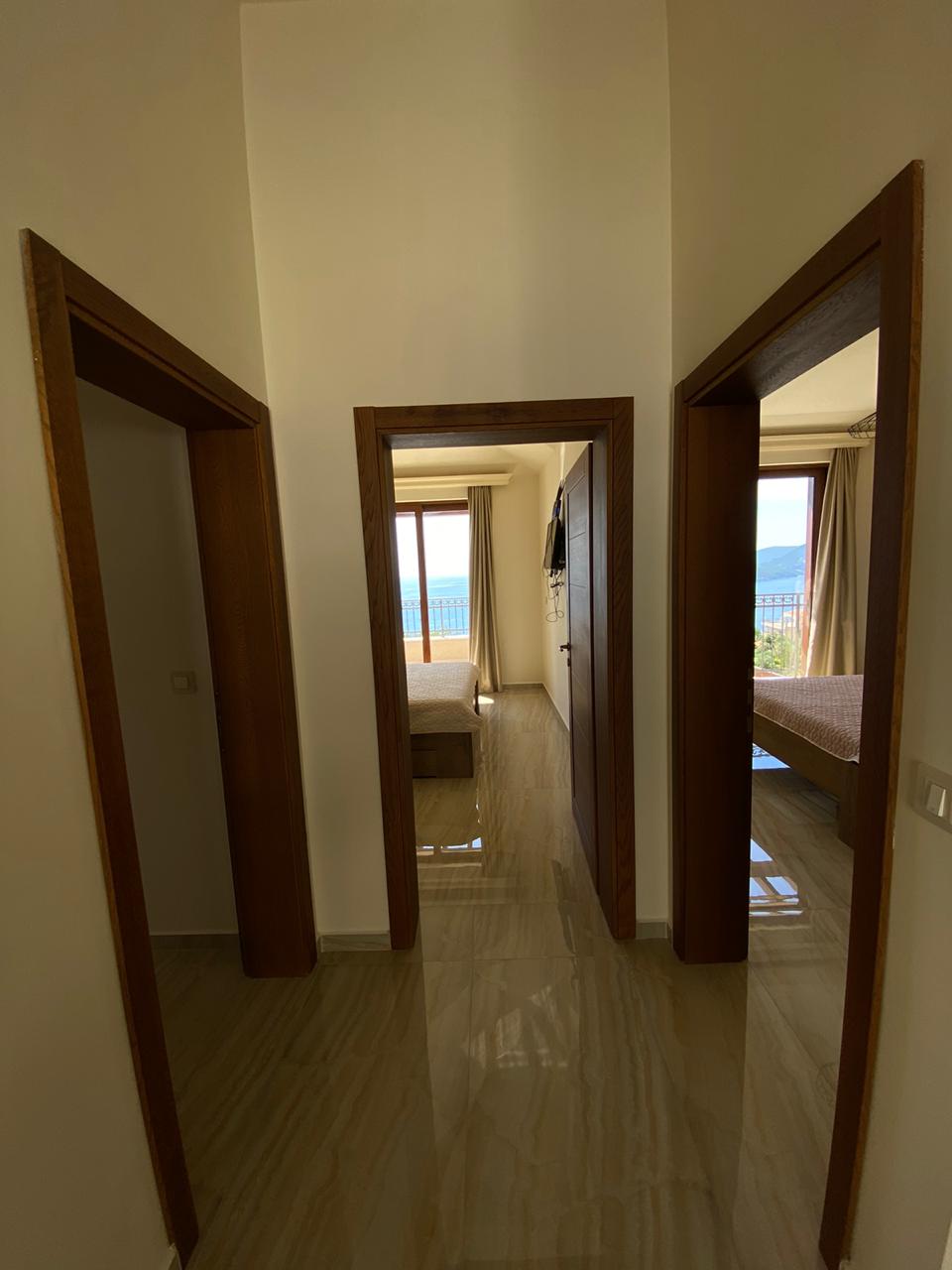 4 Bedroom Villa/Townhouse's Image 16