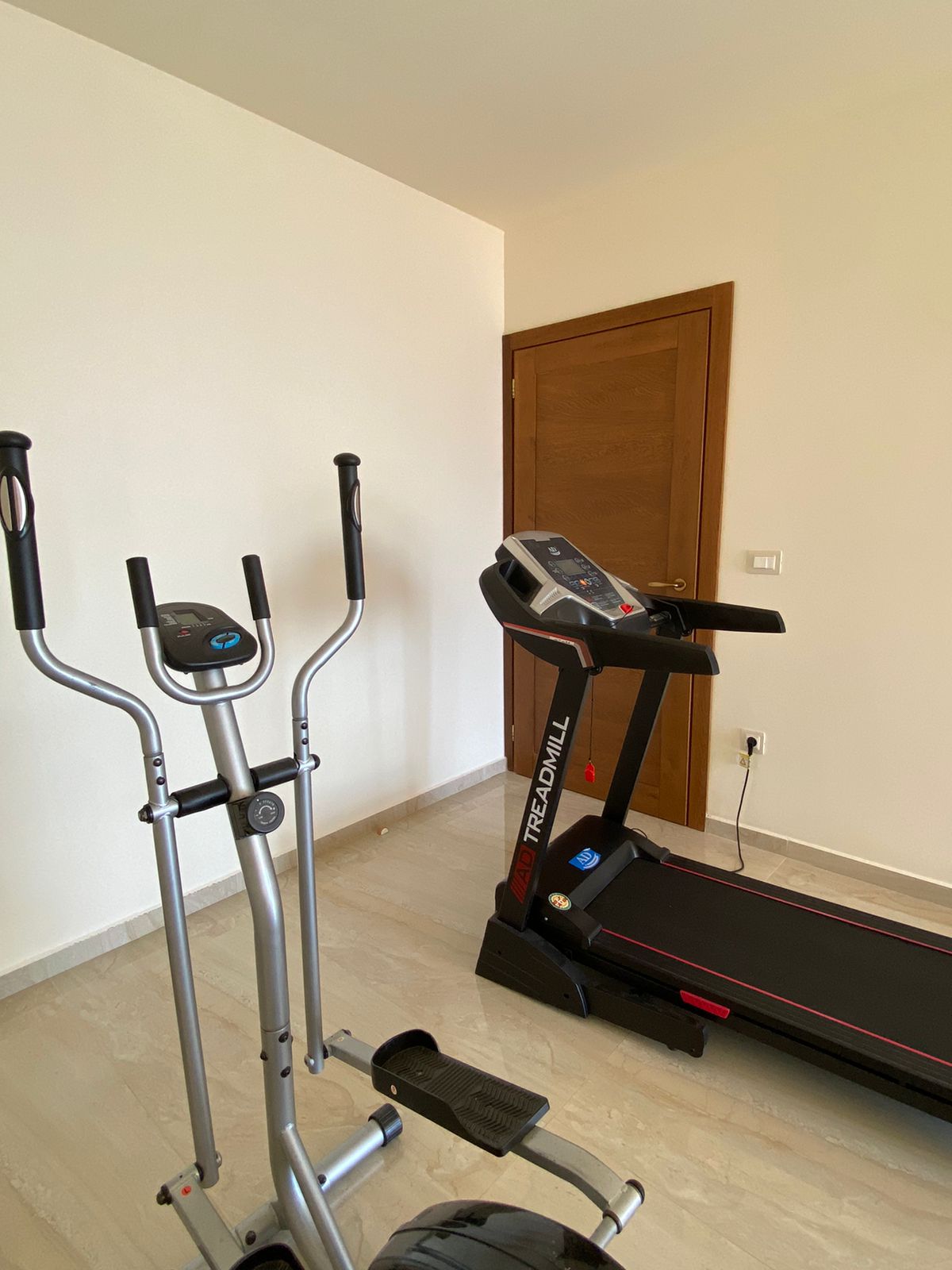 4 Bedroom Villa/Townhouse's Image 7