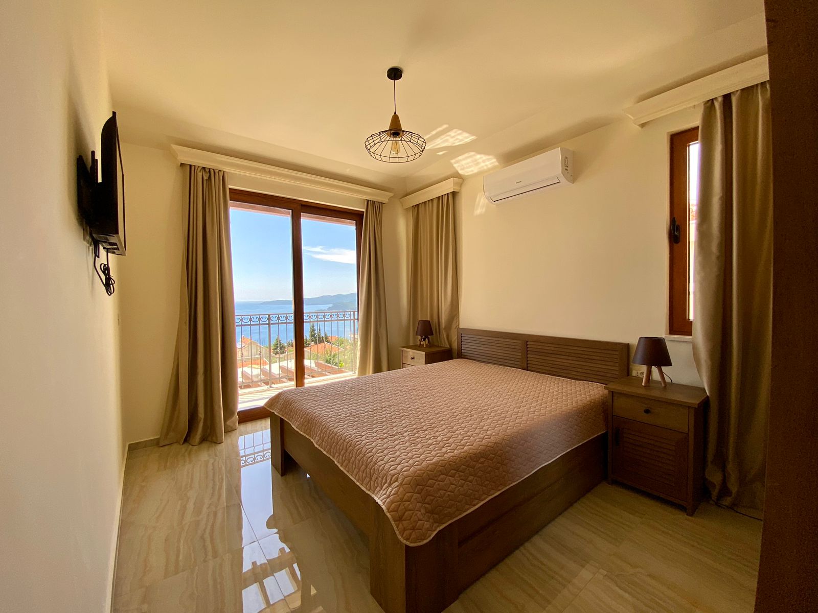 4 Bedroom Villa/Townhouse's Image 19
