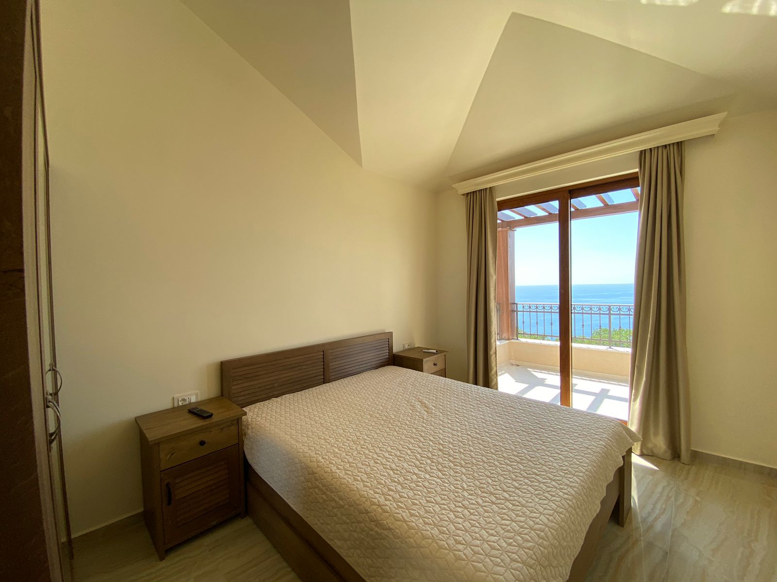 4 Bedroom Villa/Townhouse's Image 20