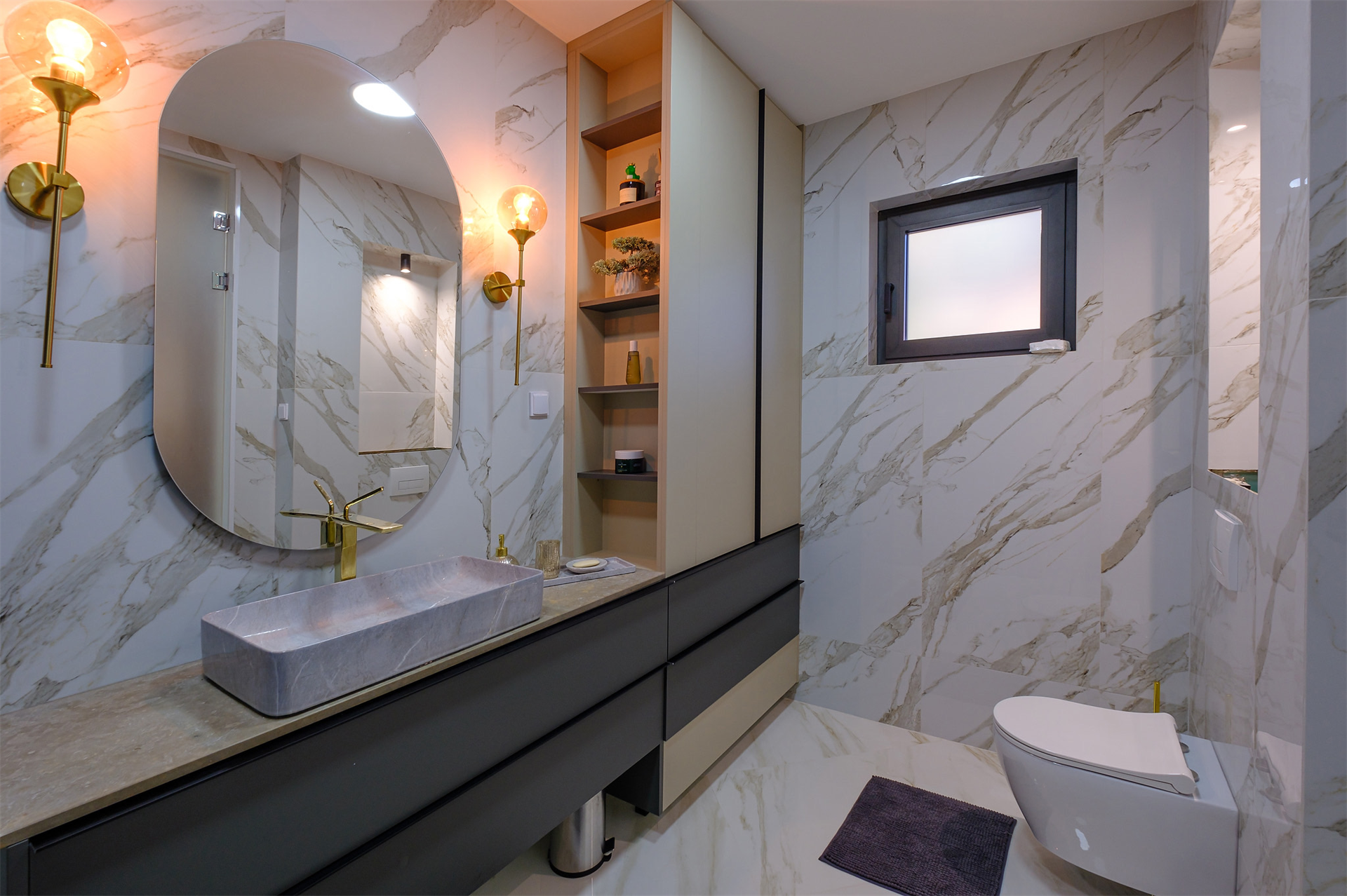 5 Bedroom Villa/Townhouse's Image 11