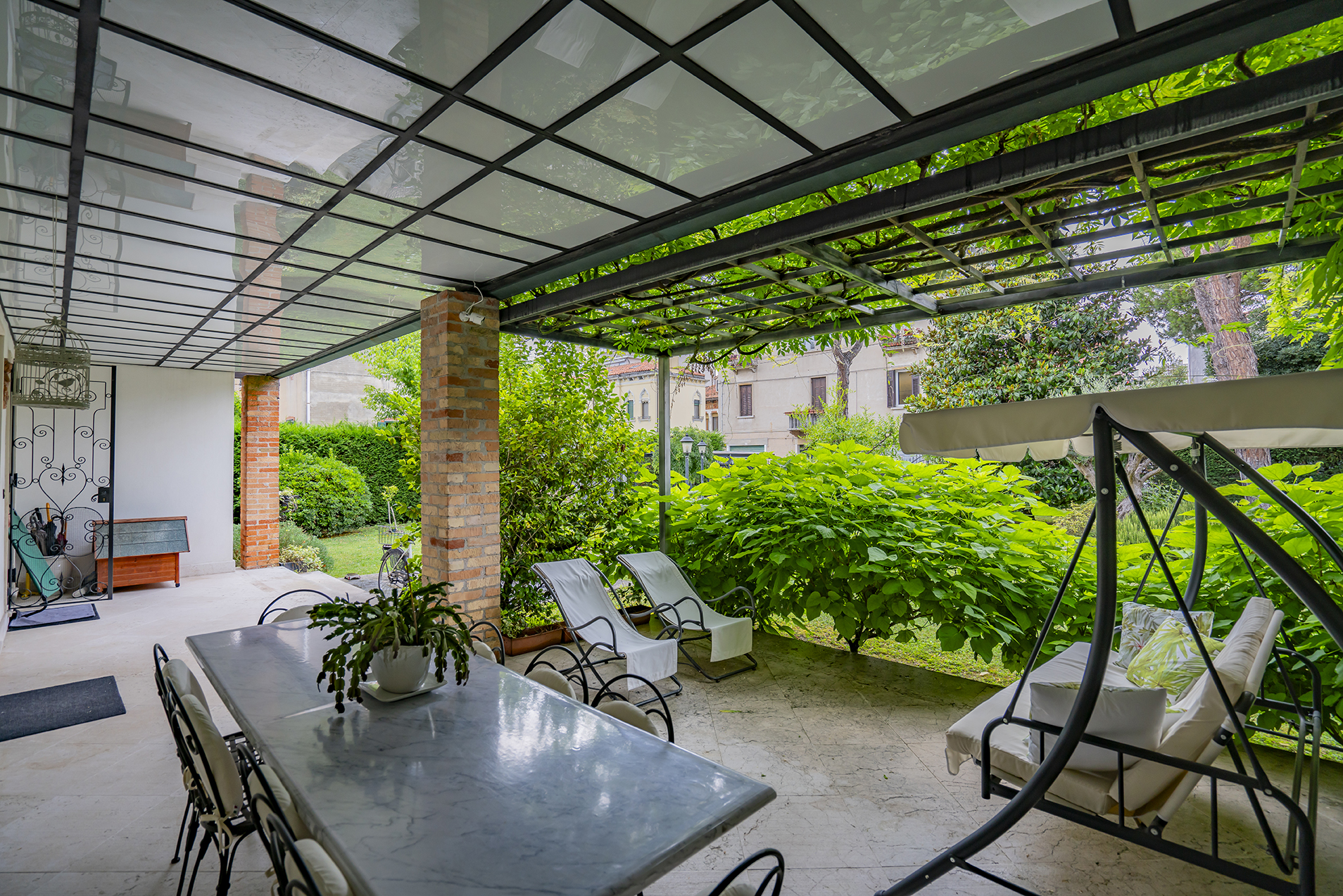 3 Bedroom Apartment/Flat's Image 11