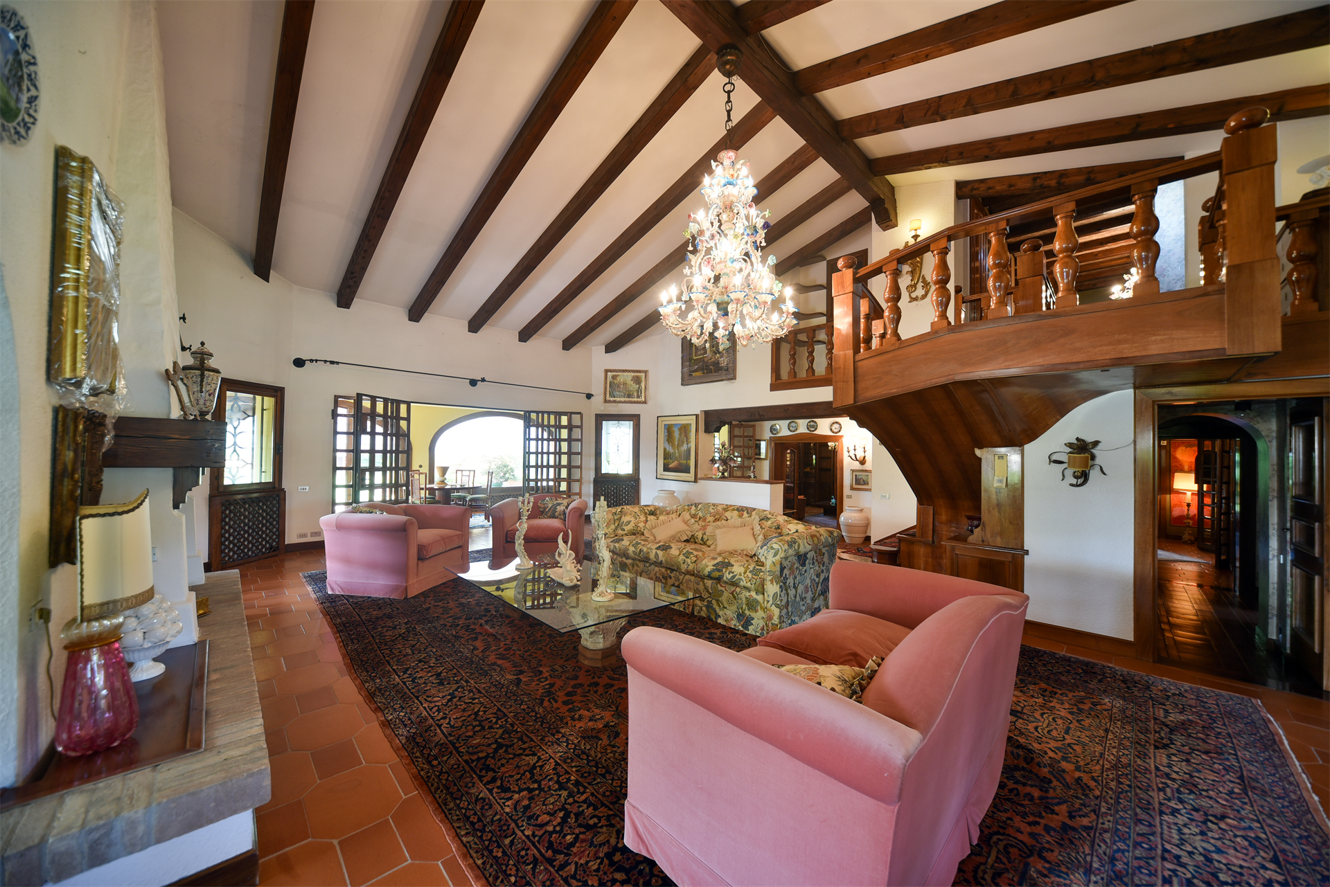 6 Bedroom Villa/Townhouse's Image 13