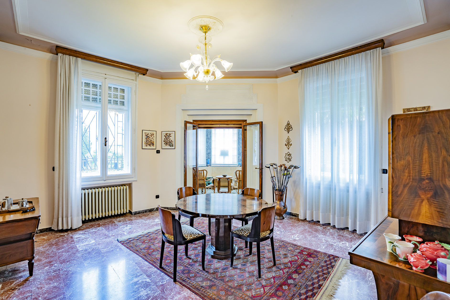 4 Bedroom Villa/Townhouse's Image 3