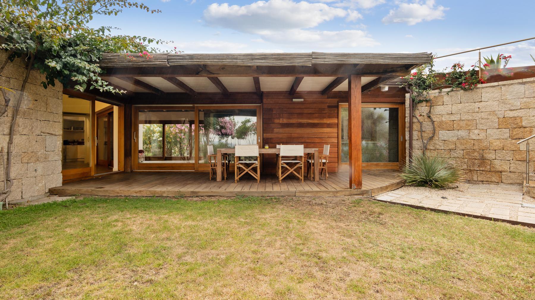 5 Bedroom Villa/Townhouse's Image 5